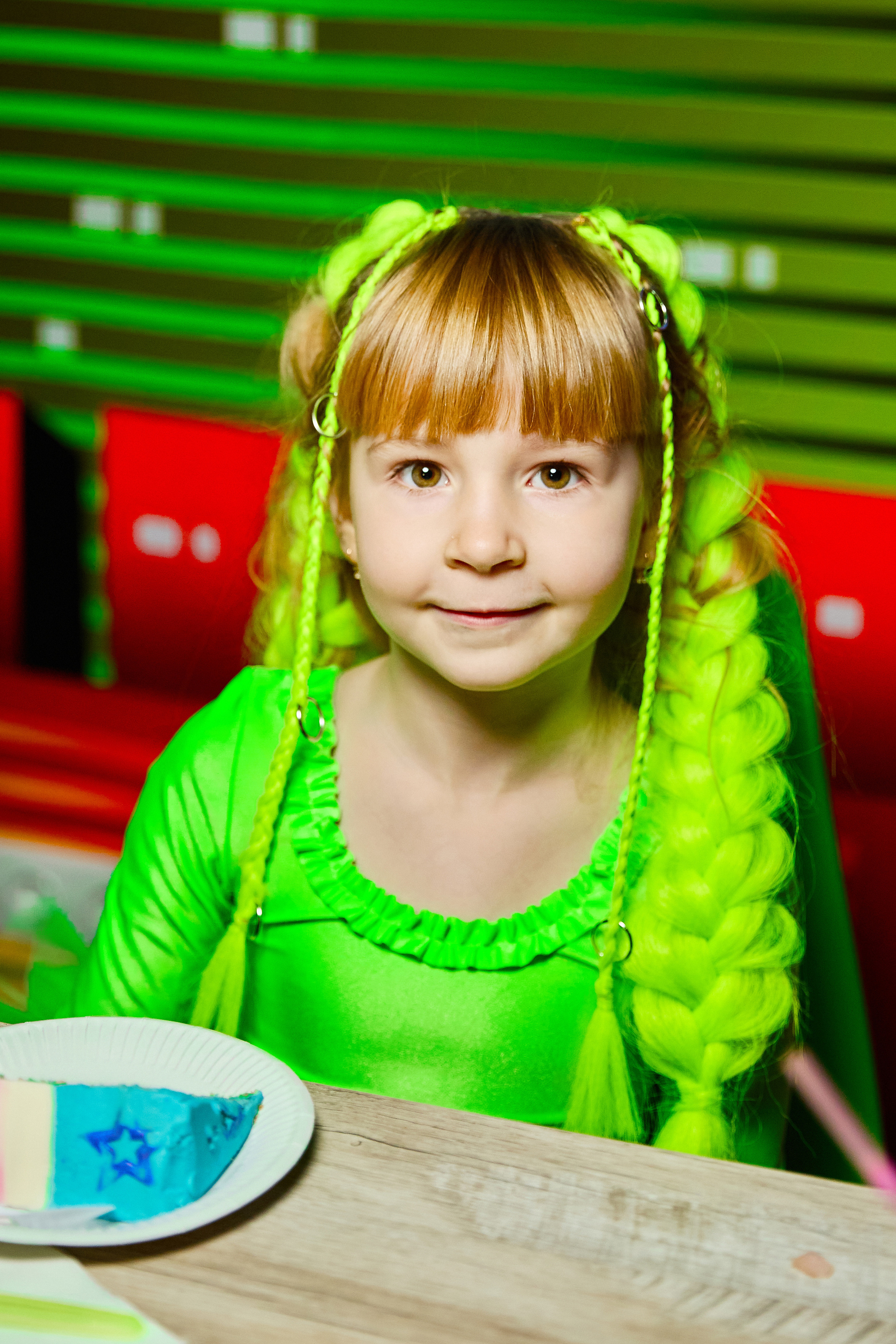 Фотограф на дитячий день народження у Дніпрі - неоновий клуб City Golf