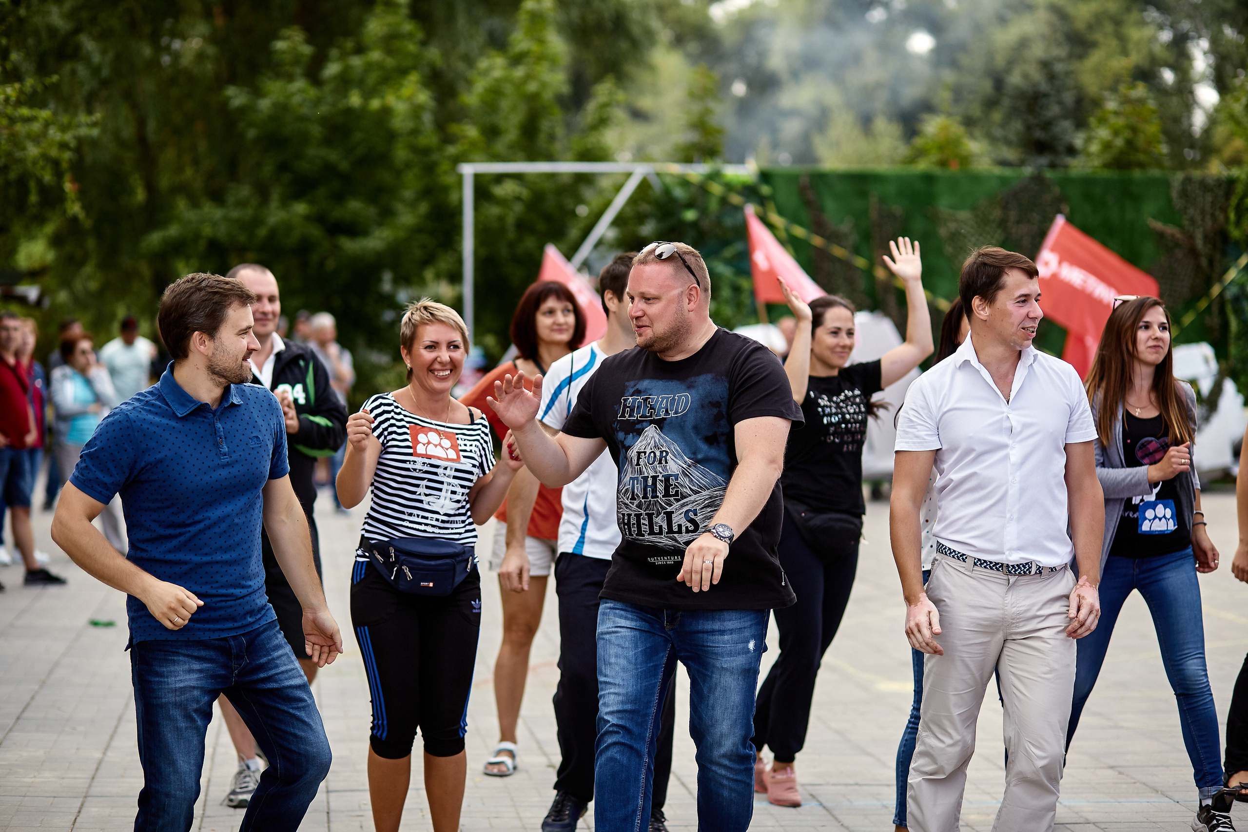 Репортажна фотосессія тимбілдингу для компанії Метінвест Інжинірінг