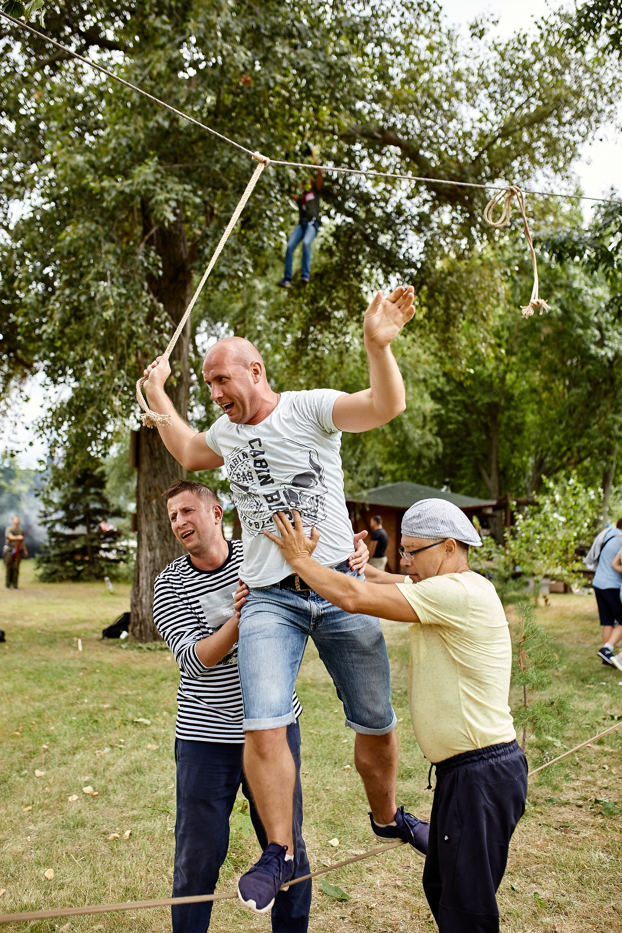 Репортажна фотосессія тимбілдингу для компанії Метінвест Інжинірінг