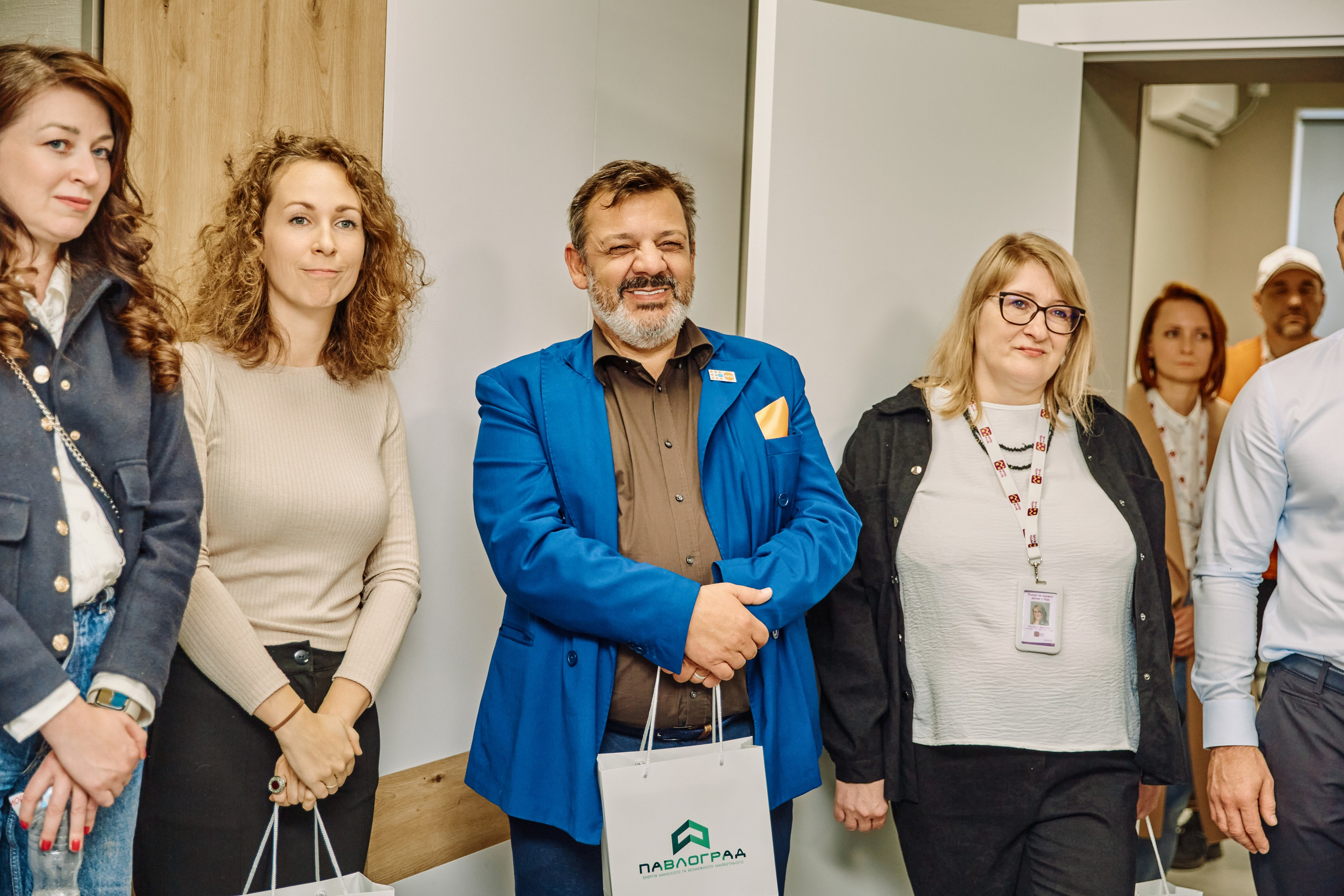 Репортажний фотограф Дніпро. Відкритя кризового центру у Павлограді