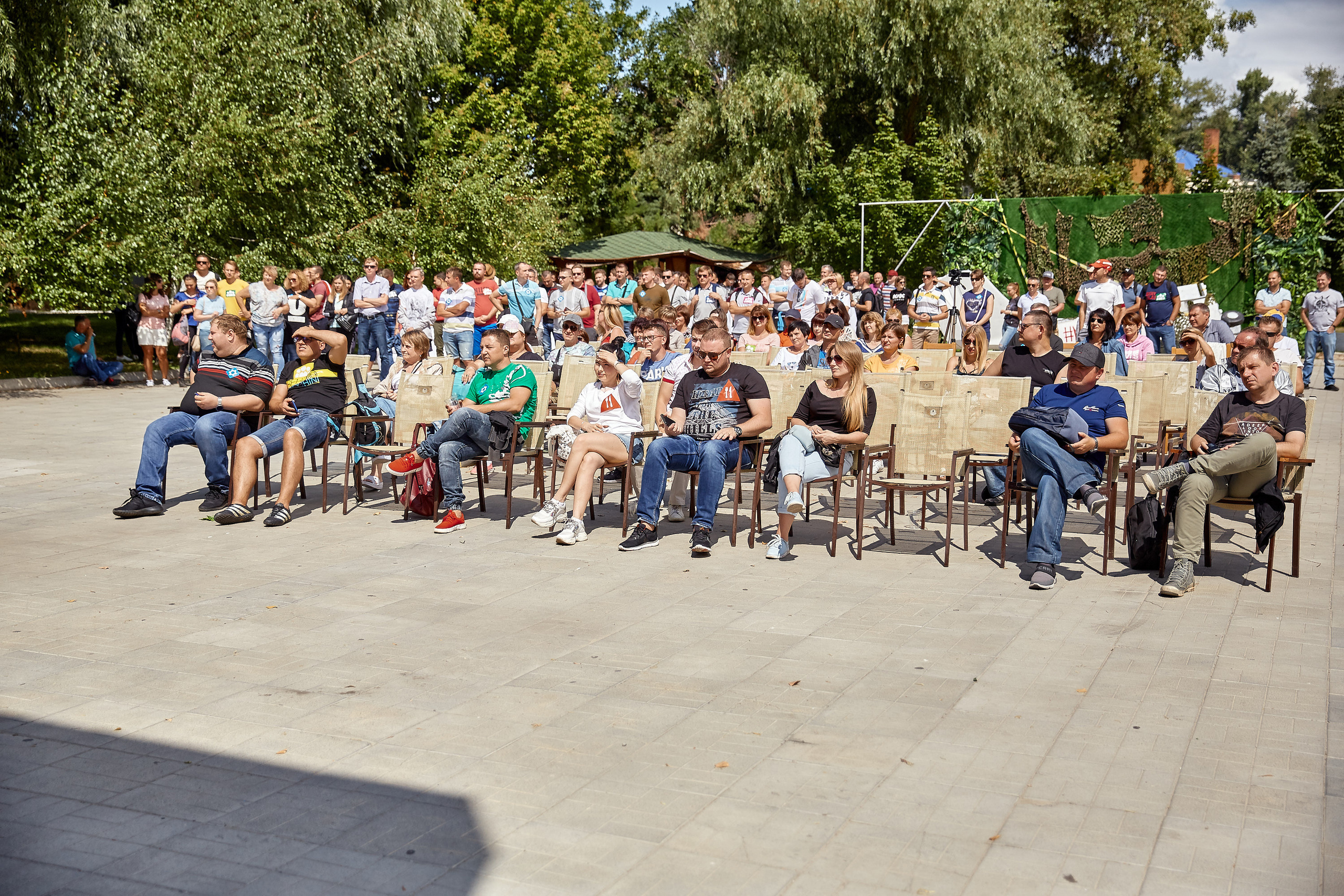 Репортажна фотосессія тимбілдингу для компанії Метінвест Інжинірінг