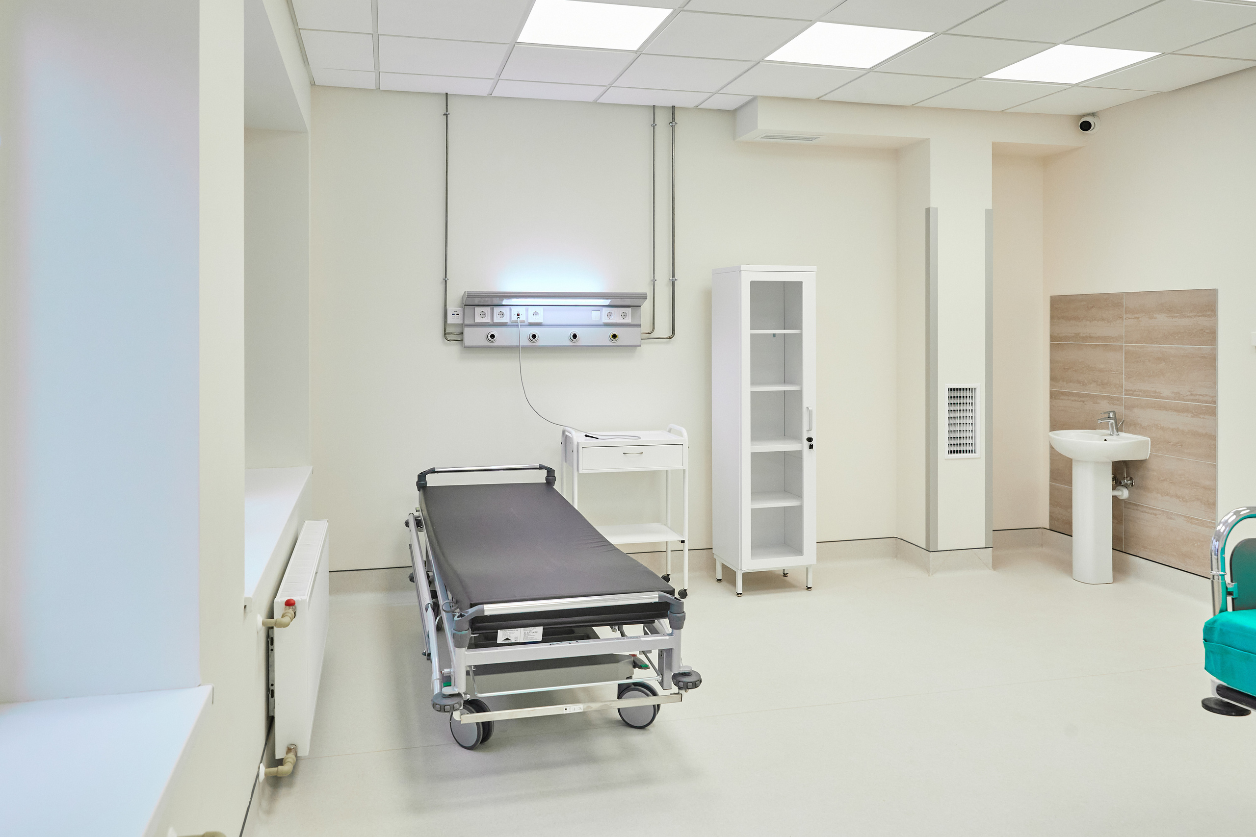 Интерьерное фото отделения интенсивной терапии, больницы г. Днепр