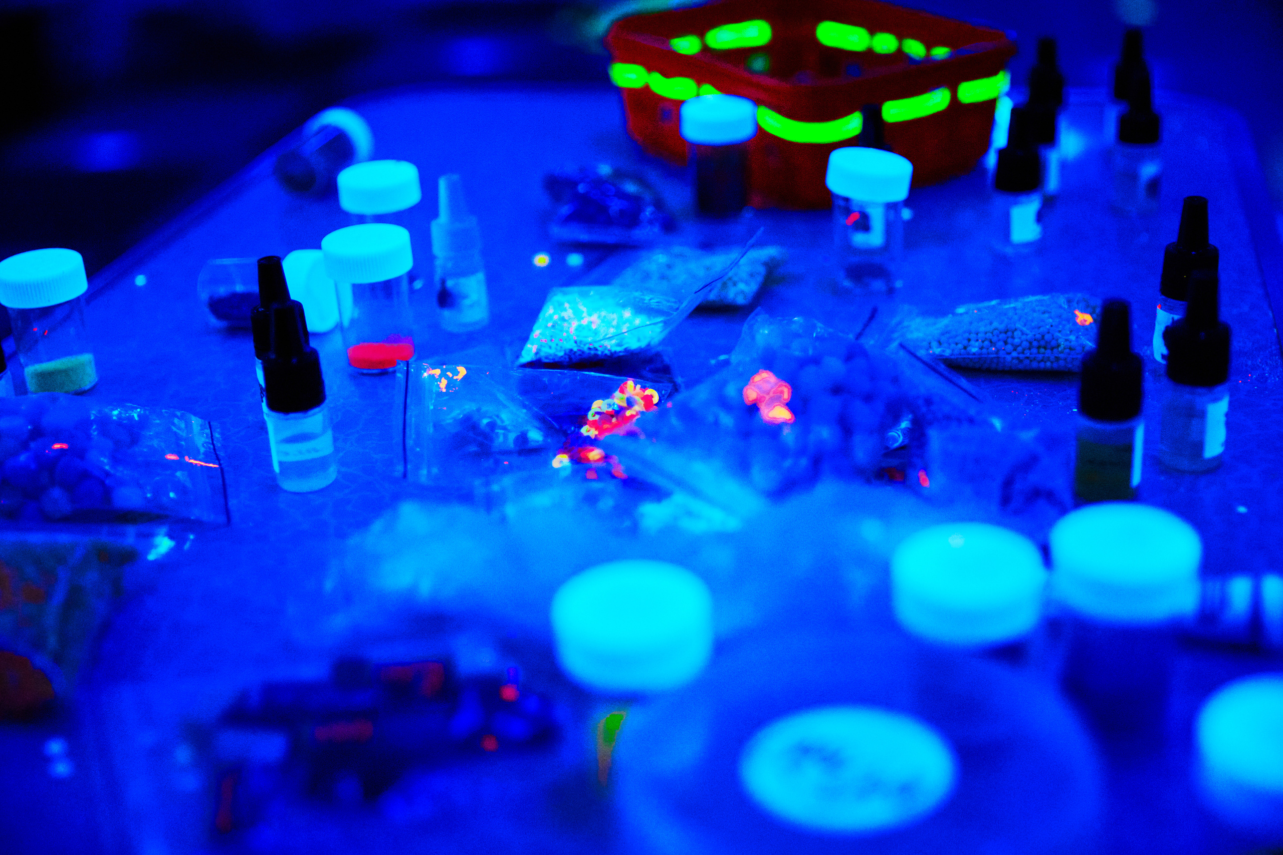 Фотограф на дитячий день народження у Дніпрі - неоновий клуб City Golf