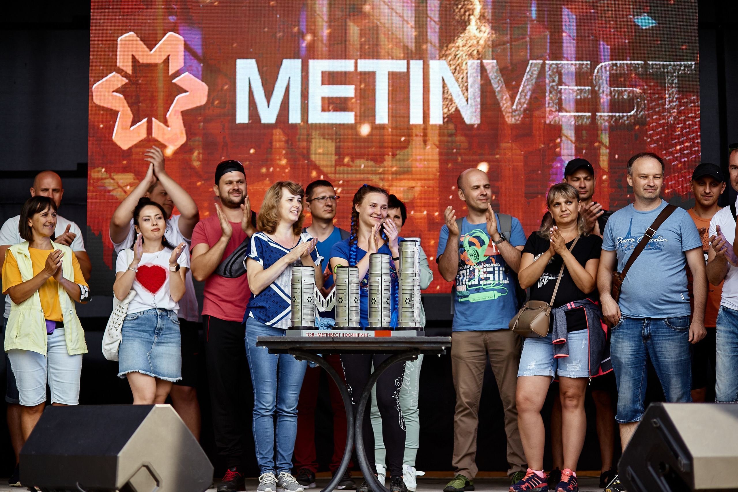 Репортажна фотосессія тимбілдингу для компанії Метінвест Інжинірінг