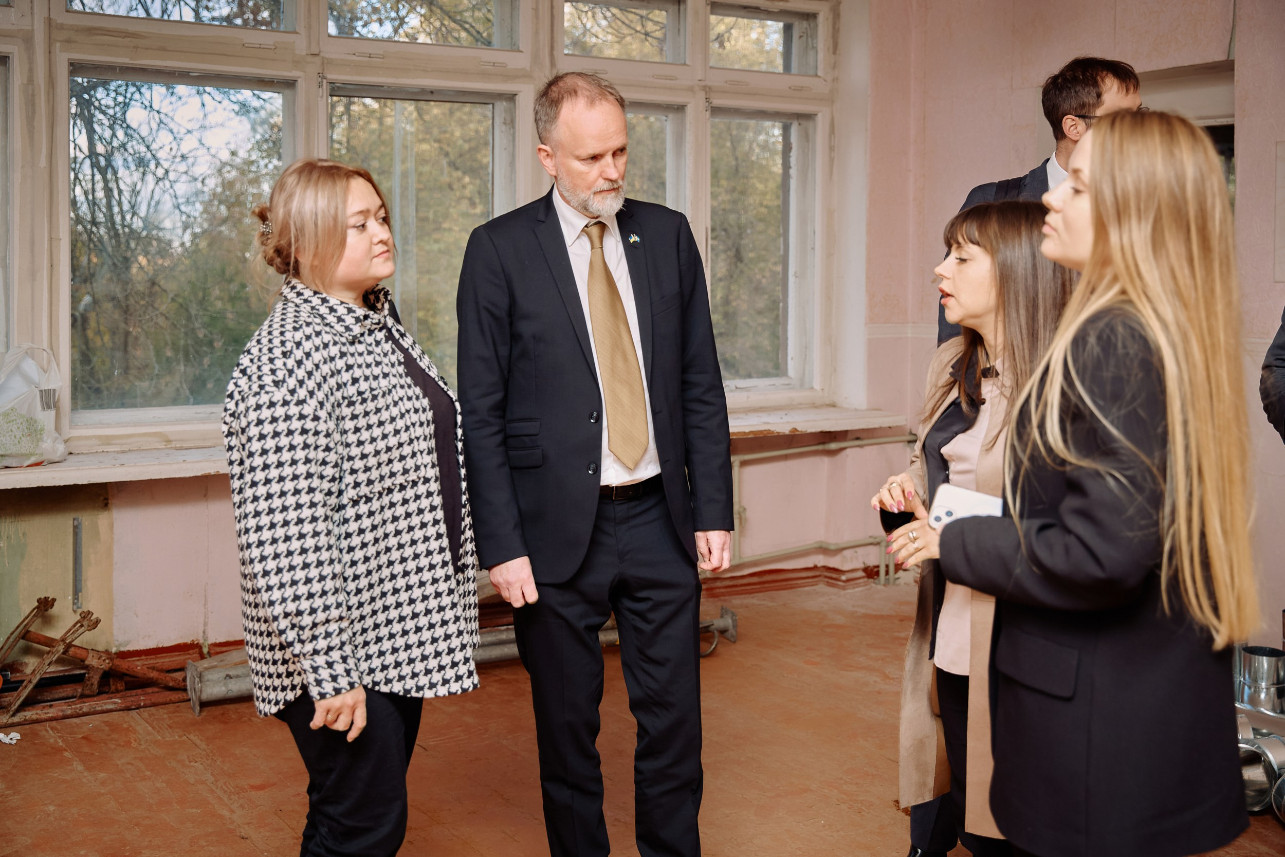 Фото зустрічі посла Австрії, з головами Дніпропетровської, Донецької, Луганської Військової ОДА