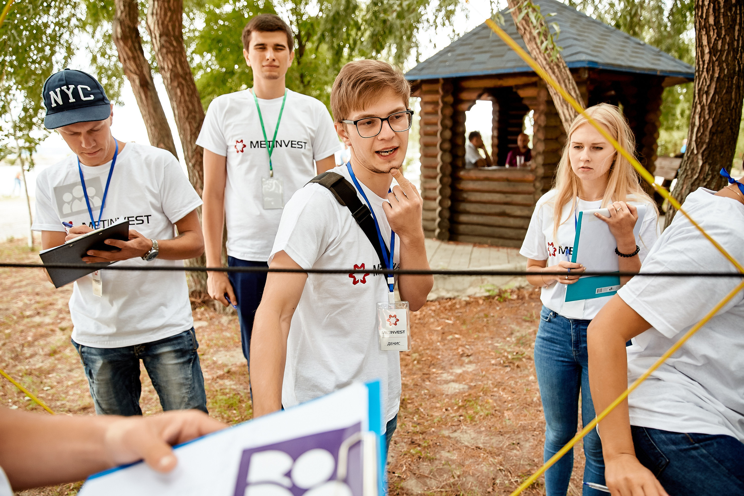 Репортажна фотосессія тимбілдингу для компанії Метінвест Інжинірінг