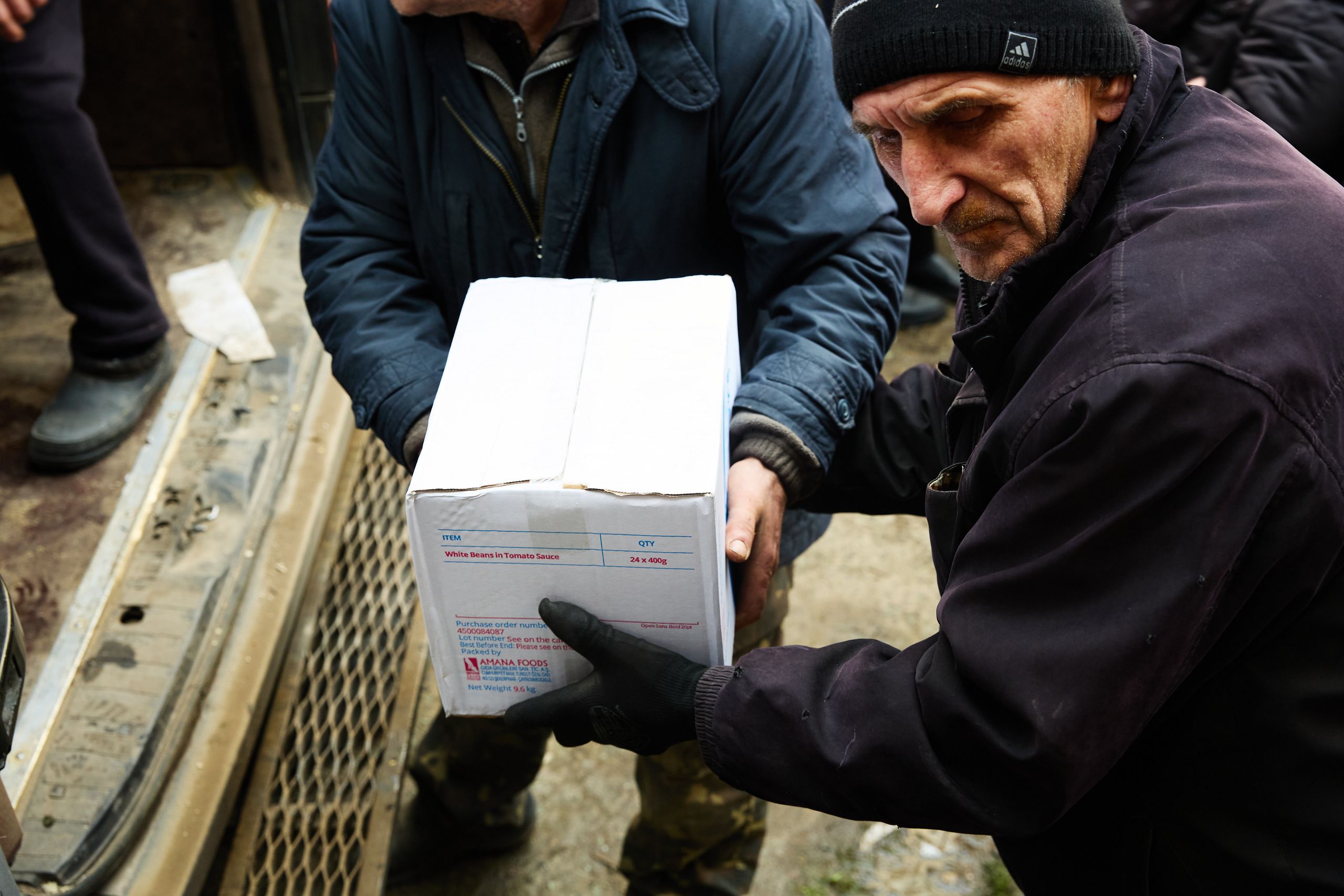 Високопілля. Херсонська область. Видача гуманітарної допомоги