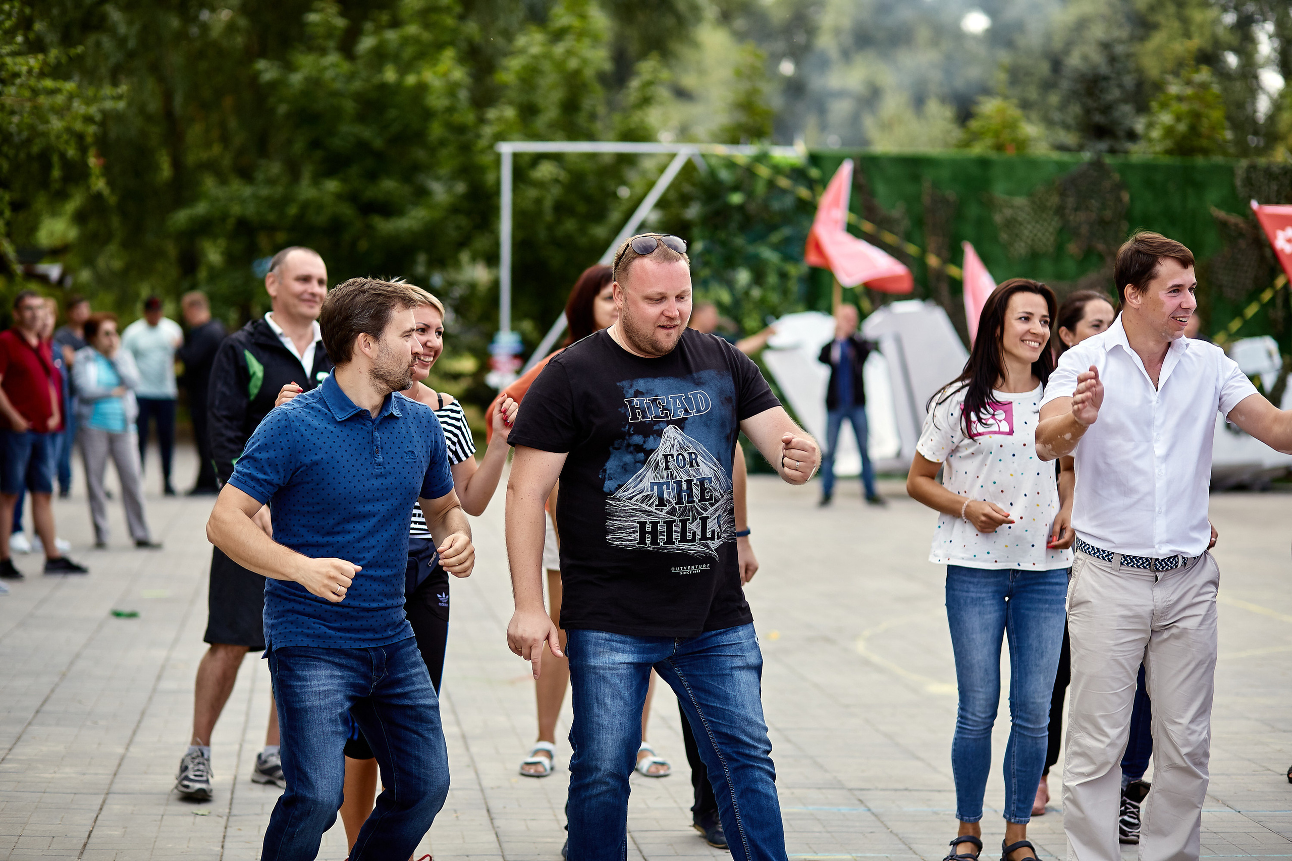 Репортажна фотосессія тимбілдингу для компанії Метінвест Інжинірінг