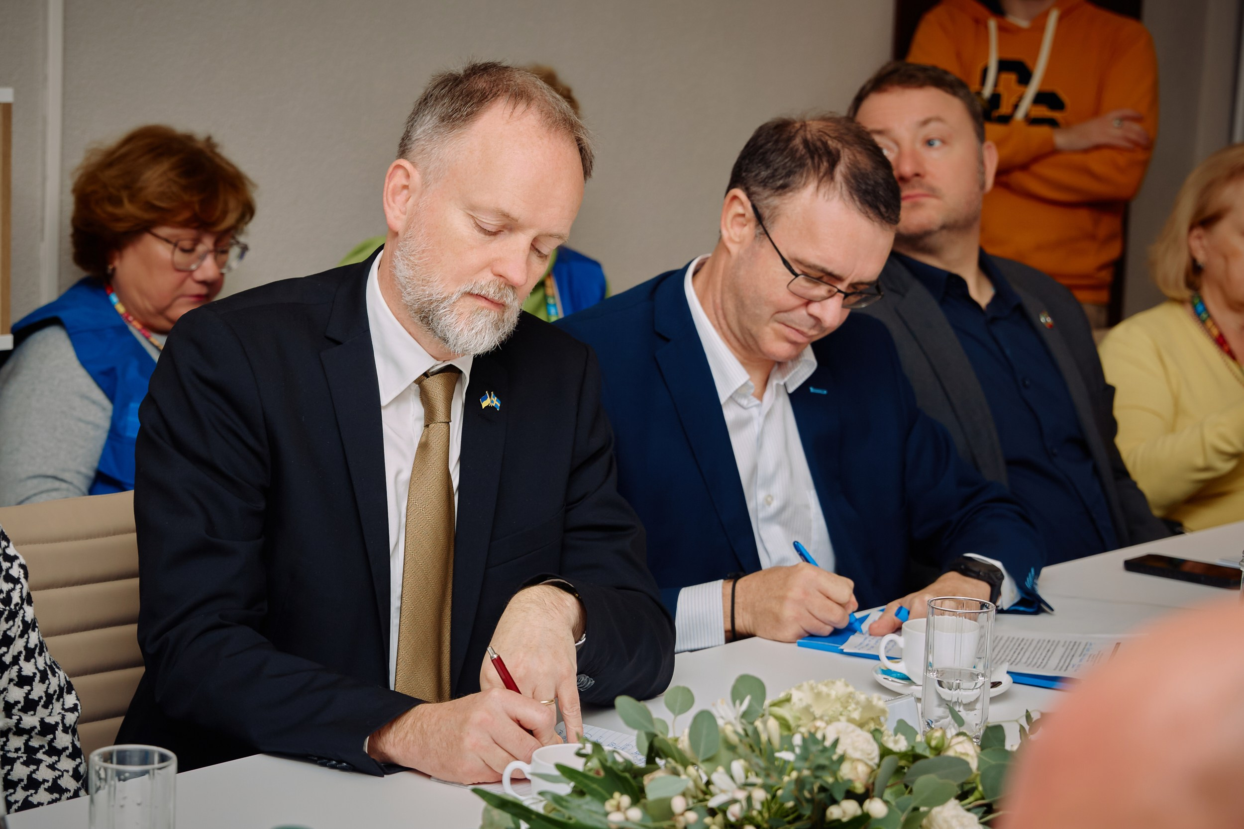 Фото зустрічі посла Австрії, з головами Дніпропетровської, Донецької, Луганської Військової ОДА