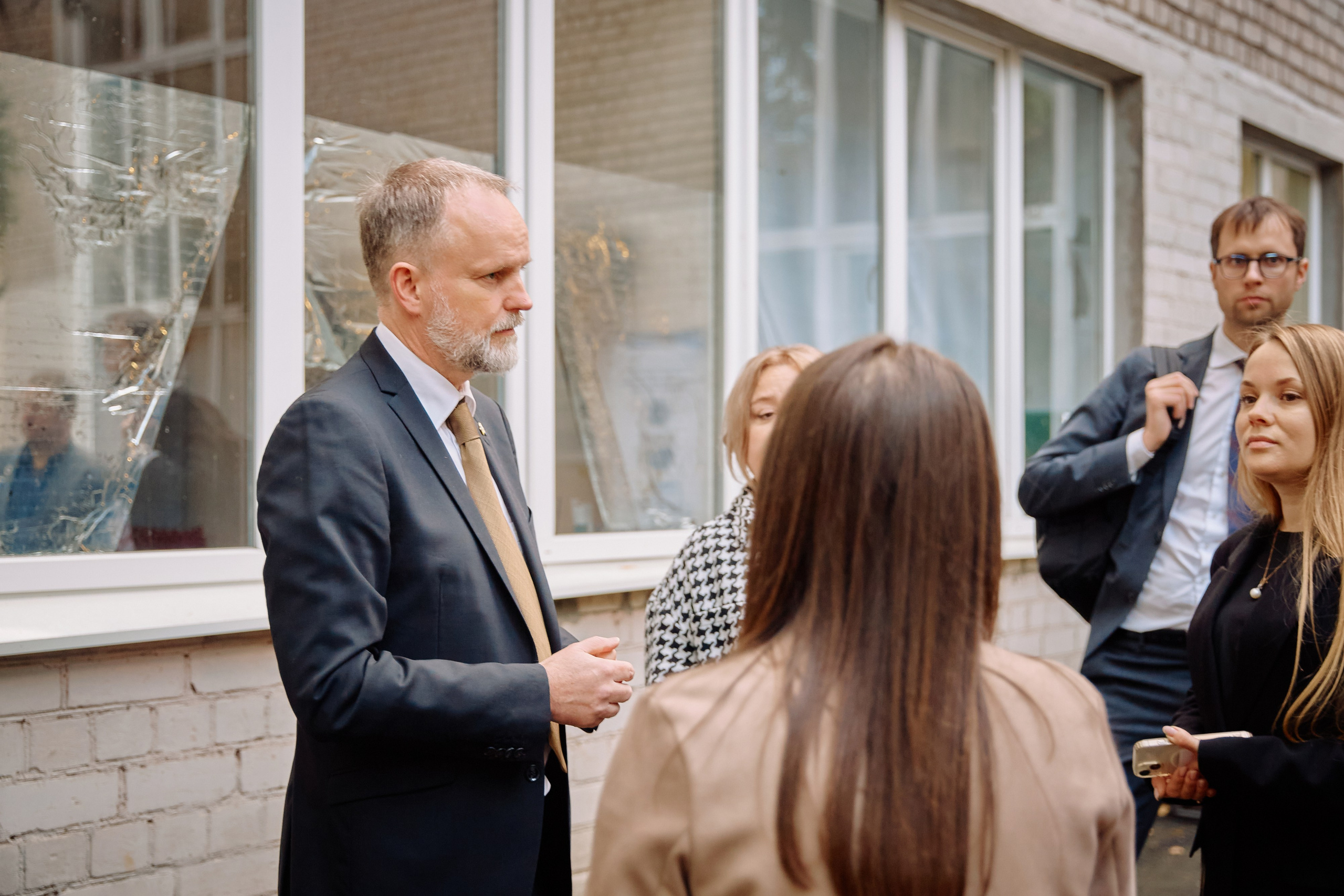 Фото зустрічі посла Австрії, з головами Дніпропетровської, Донецької, Луганської Військової ОДА