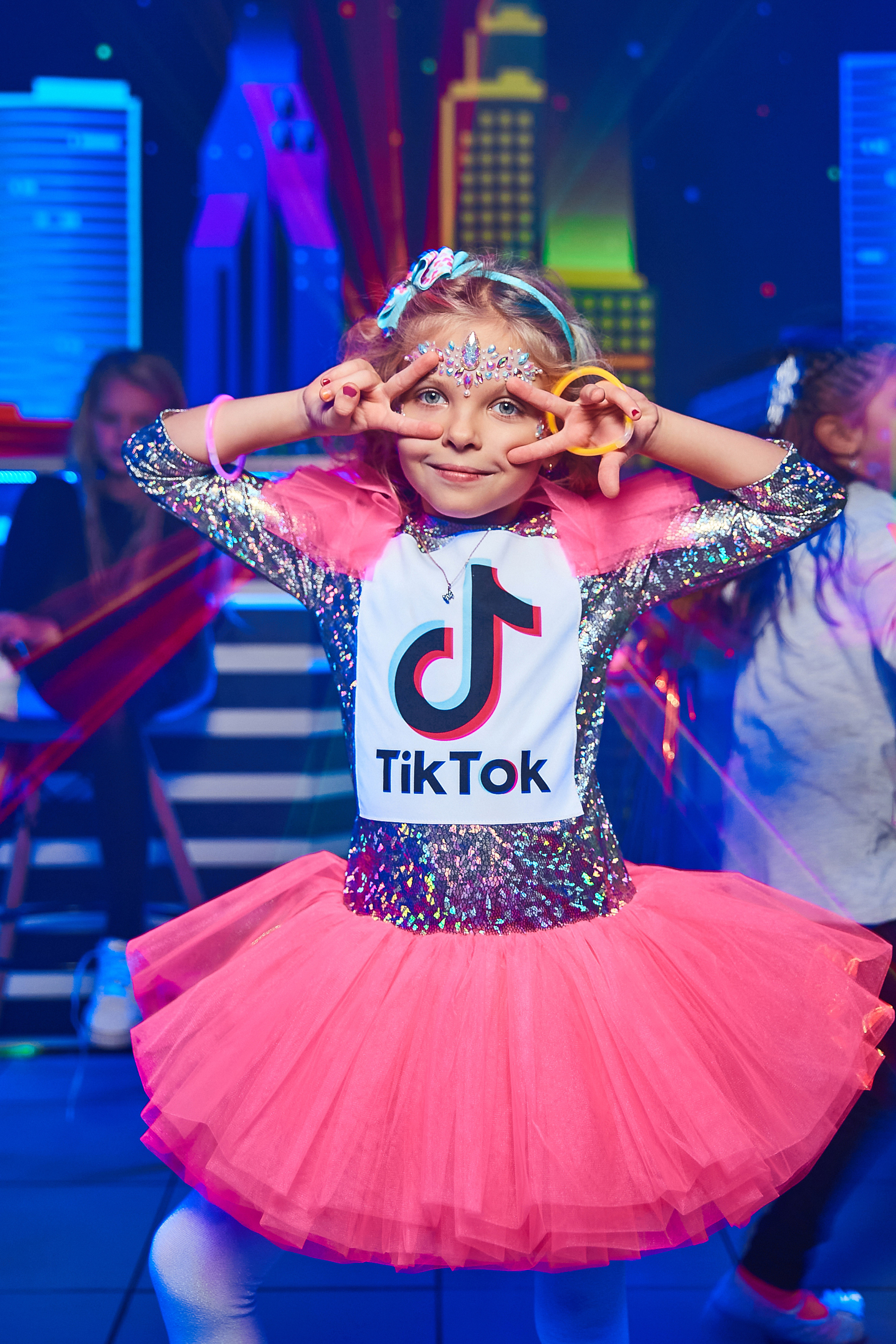 Фотограф на дитячий день народження у Дніпрі - неоновий клуб City Golf