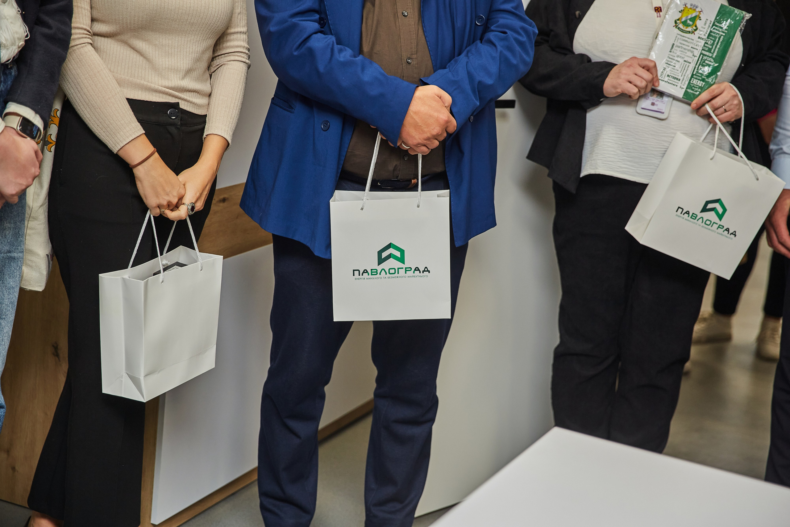 Репортажний фотограф Дніпро. Відкритя кризового центру у Павлограді