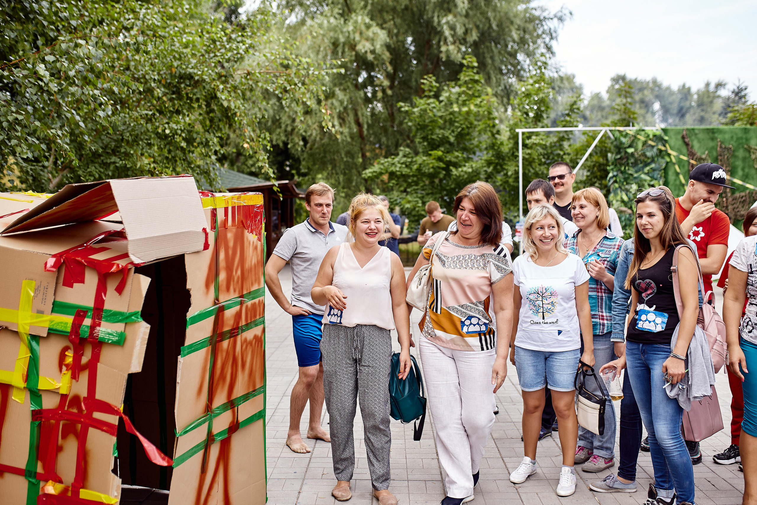 Репортажна фотосессія тимбілдингу для компанії Метінвест Інжинірінг