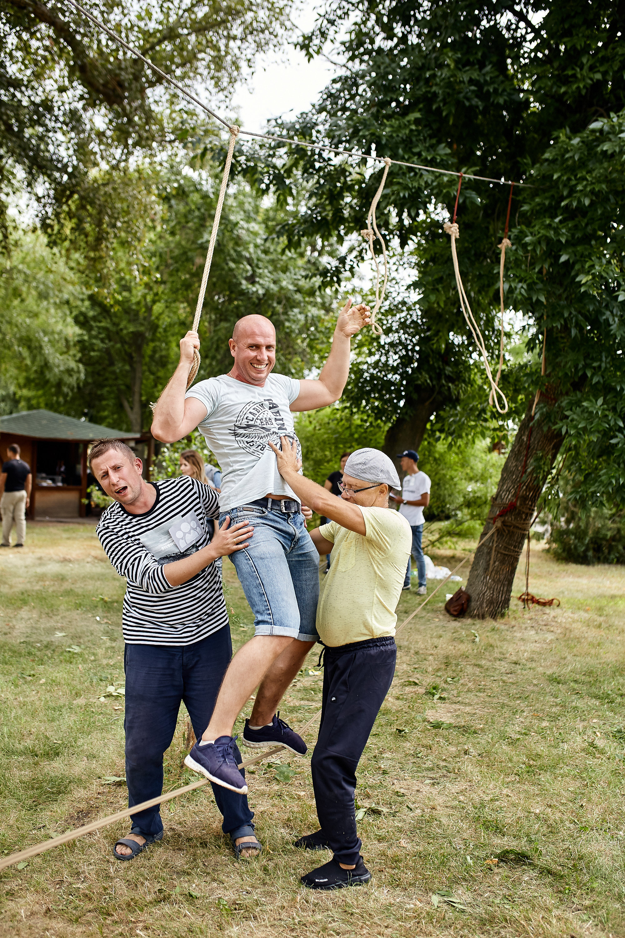 Репортажна фотосессія тимбілдингу для компанії Метінвест Інжинірінг