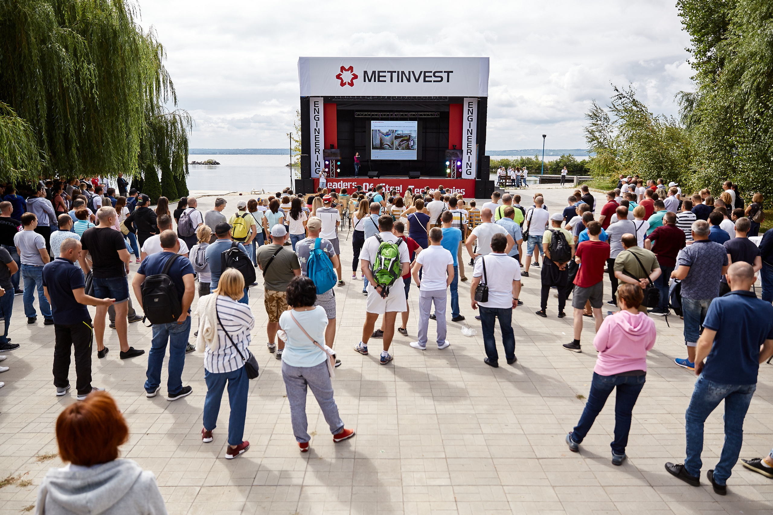 Репортажна фотосессія тимбілдингу для компанії Метінвест Інжинірінг