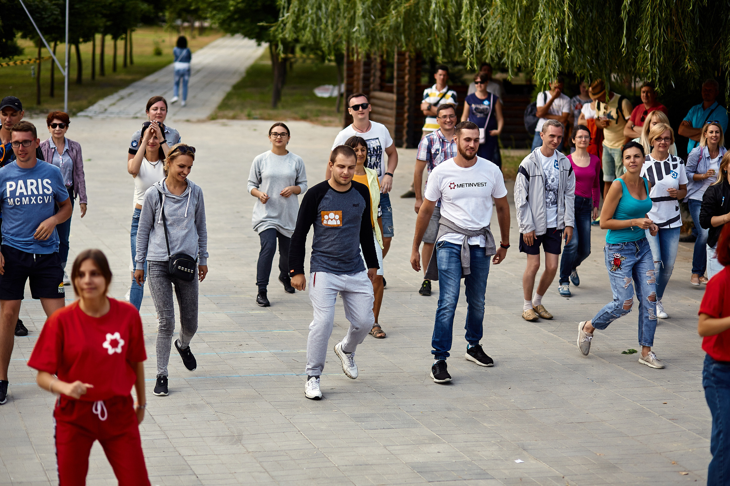 Репортажна фотосессія тимбілдингу для компанії Метінвест Інжинірінг