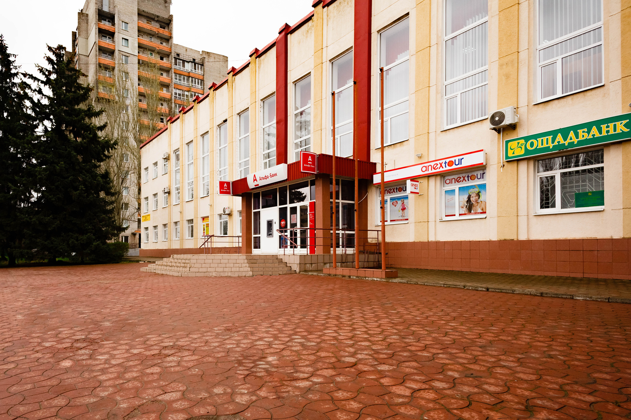 Фото приміщень для рекламних буклетів. Зйомка фасадів та інтер’єрів