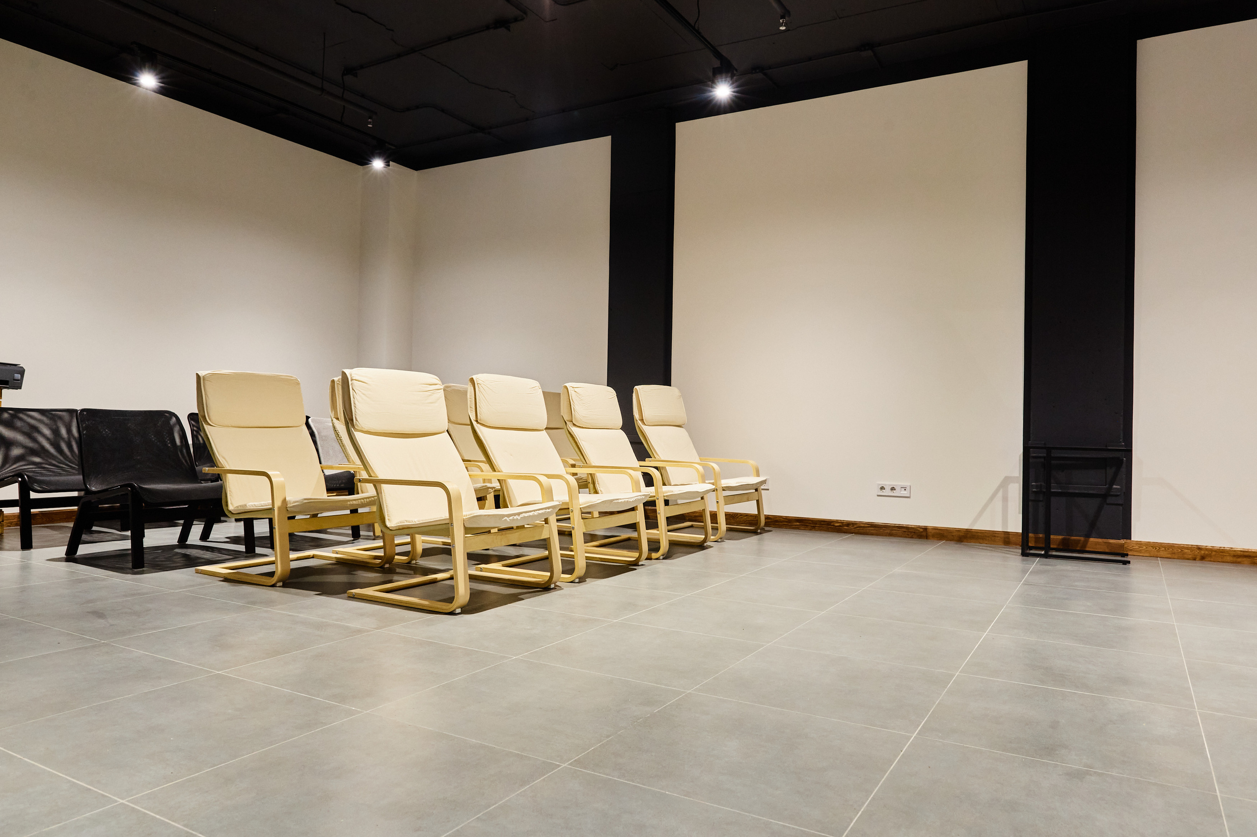 Інтер'єрні фото, креативного простору Сampus Сreative Hall. Дніпро