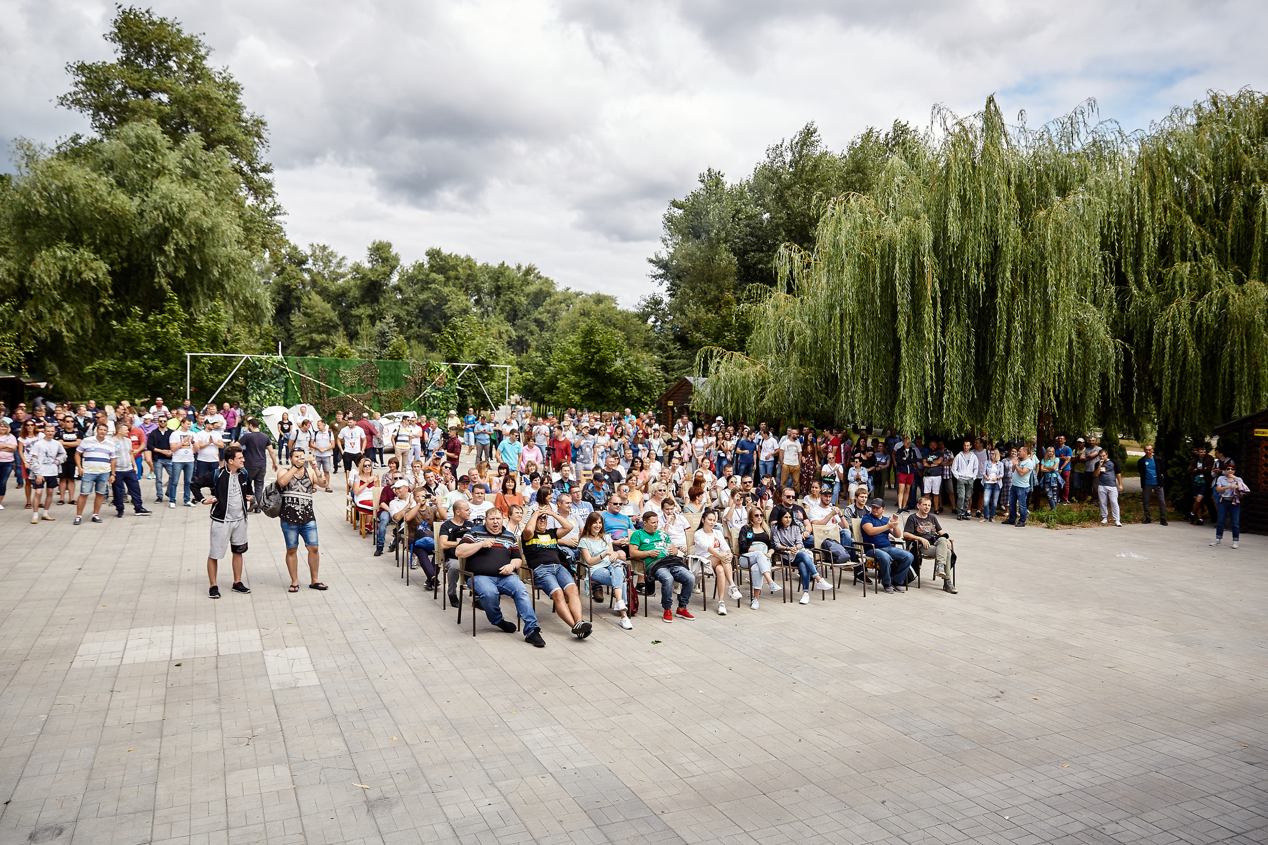 Репортажна фотосессія тимбілдингу для компанії Метінвест Інжинірінг