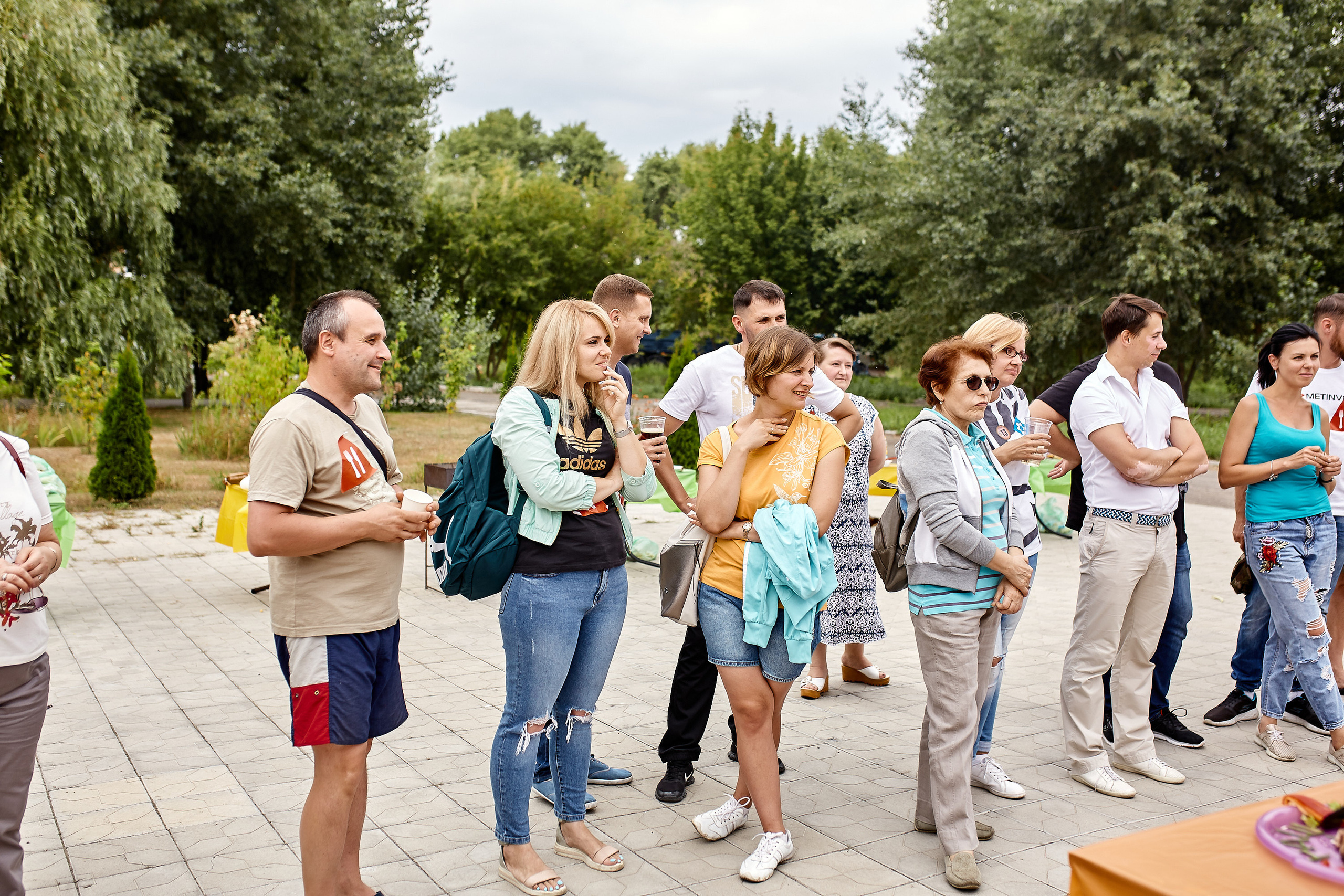 Репортажна фотосессія тимбілдингу для компанії Метінвест Інжинірінг