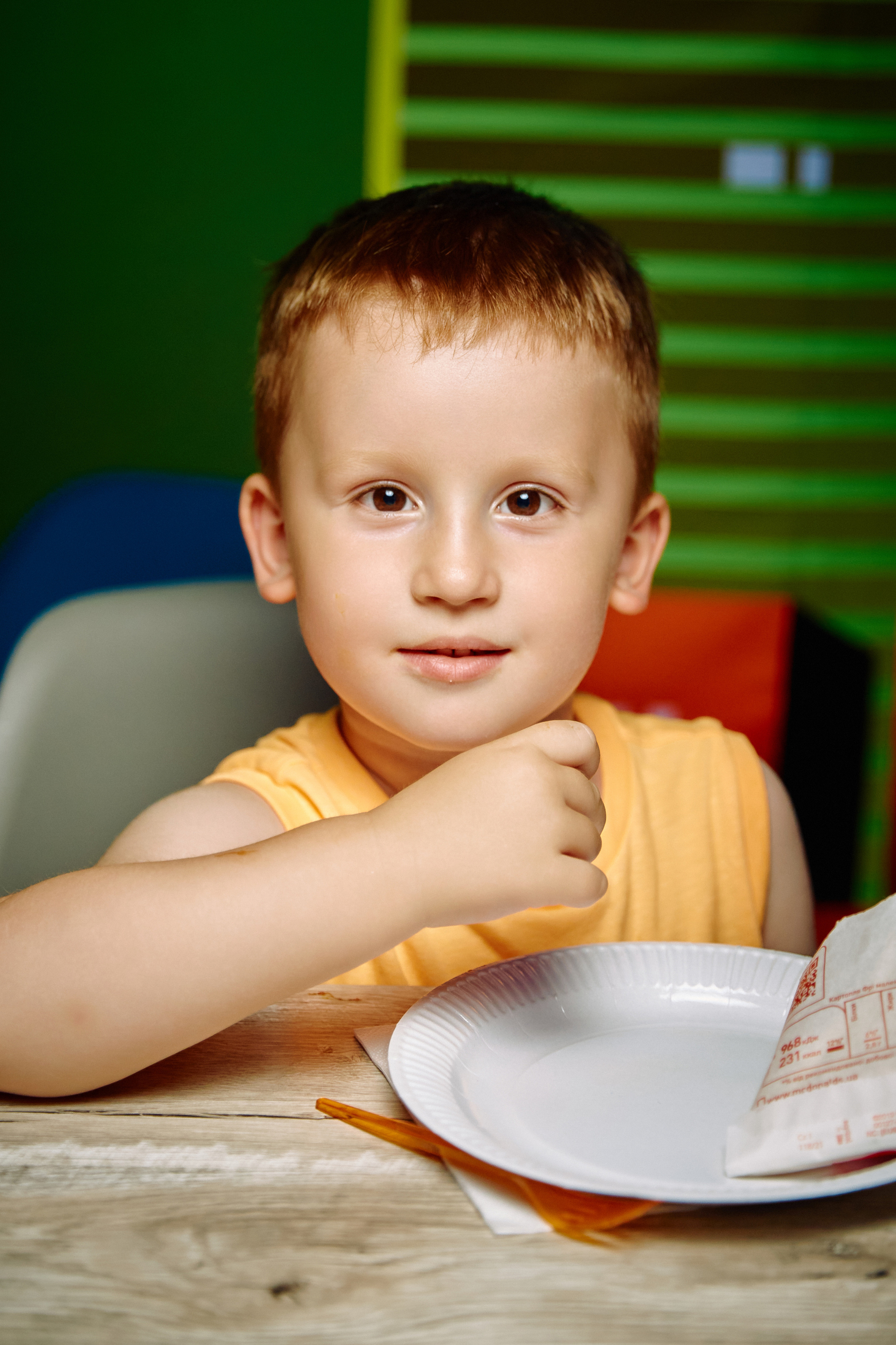 Фотограф на дитячий день народження у Дніпрі - неоновий клуб City Golf