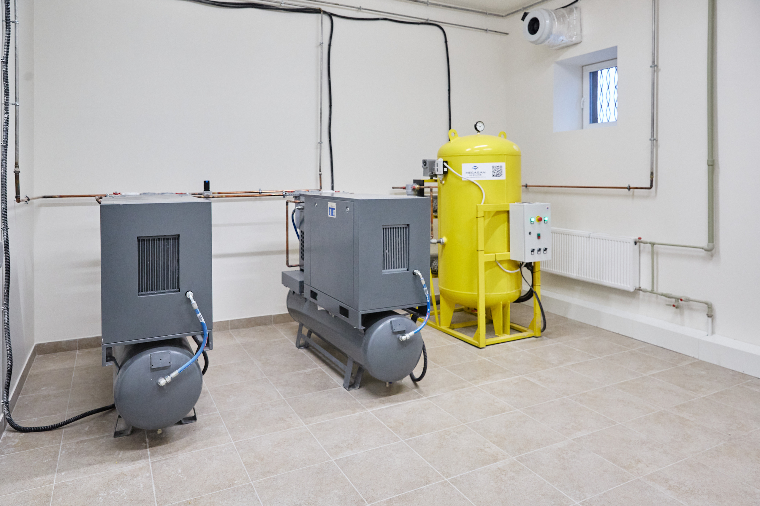 Интерьерное фото отделения интенсивной терапии, больницы г. Днепр