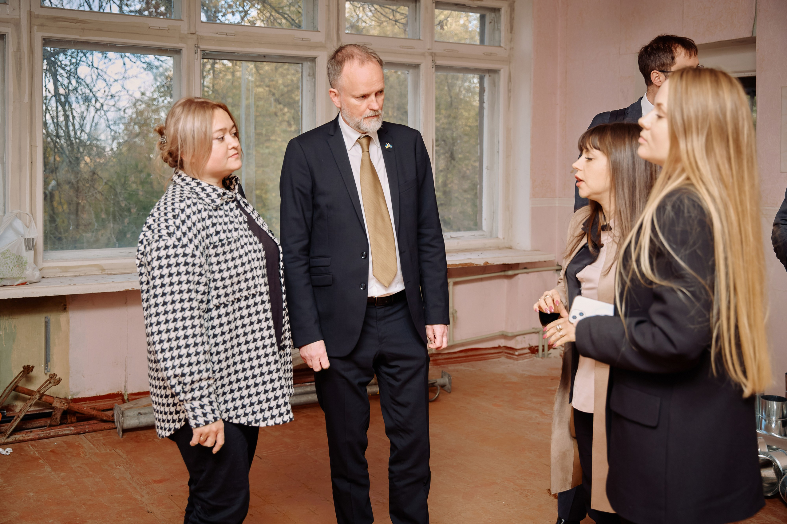Фото зустрічі посла Австрії, з головами Дніпропетровської, Донецької, Луганської Військової ОДА