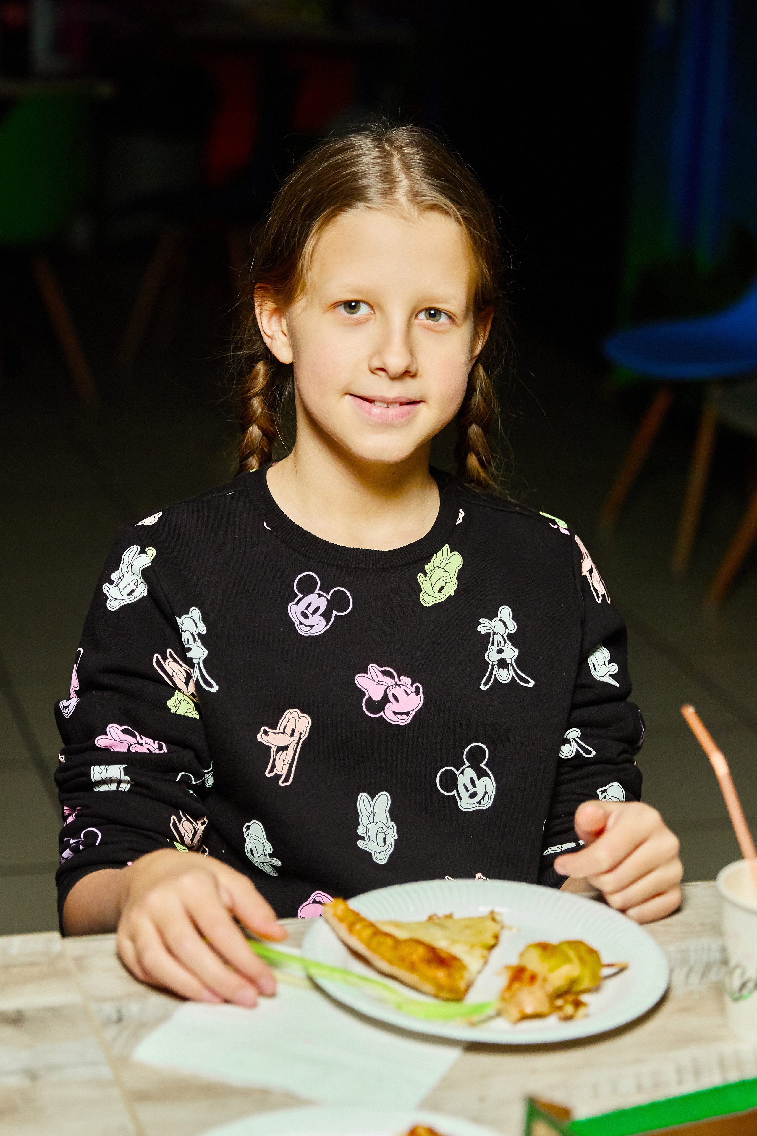 Фотограф на дитячий день народження у Дніпрі - неоновий клуб City Golf