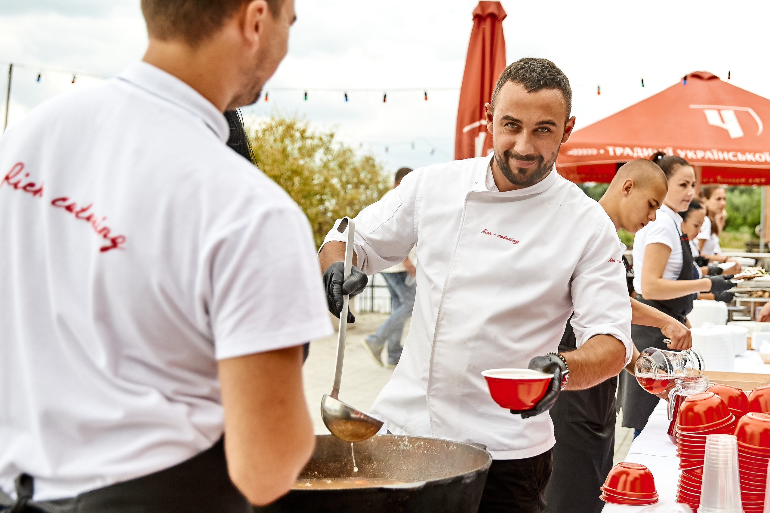 Репортажна фотосессія тимбілдингу для компанії Метінвест Інжинірінг