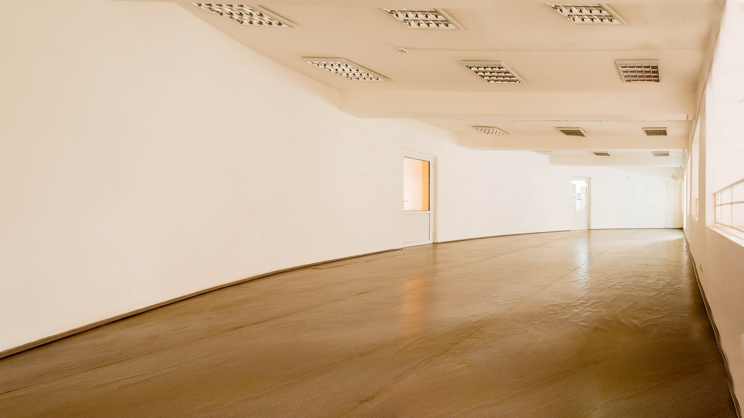 Фото приміщень для рекламних буклетів. Зйомка фасадів та інтер’єрів