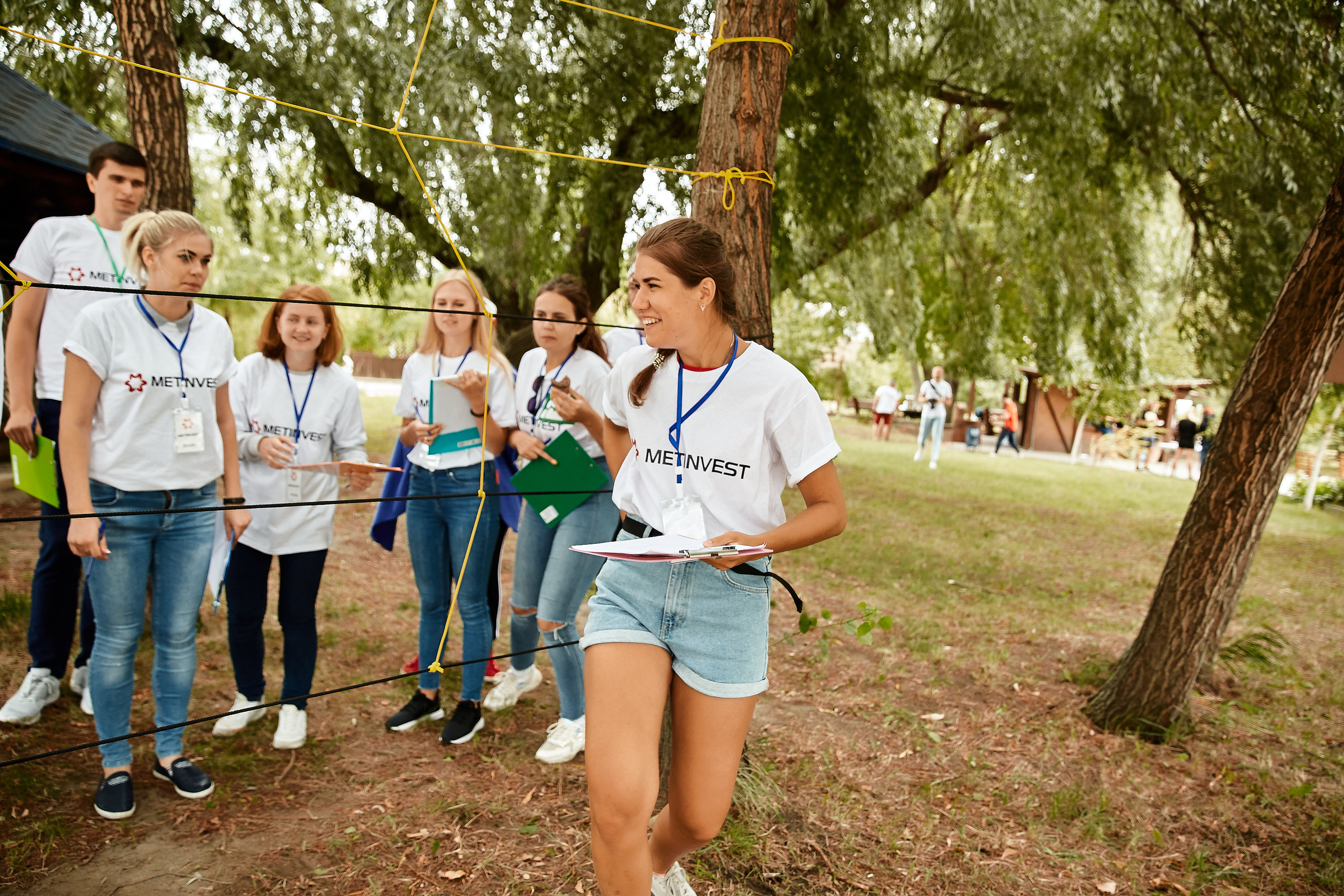 Репортажна фотосессія тимбілдингу для компанії Метінвест Інжинірінг