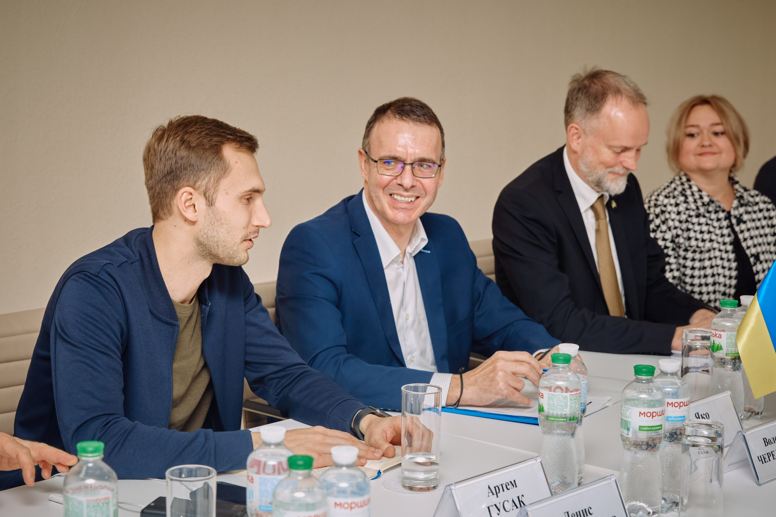 Фото зустрічі посла Австрії, з головами Дніпропетровської, Донецької, Луганської Військової ОДА