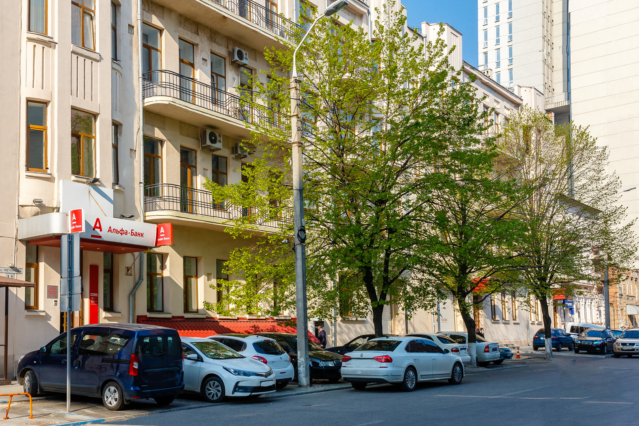 Фото приміщень для рекламних буклетів. Зйомка фасадів та інтер’єрів