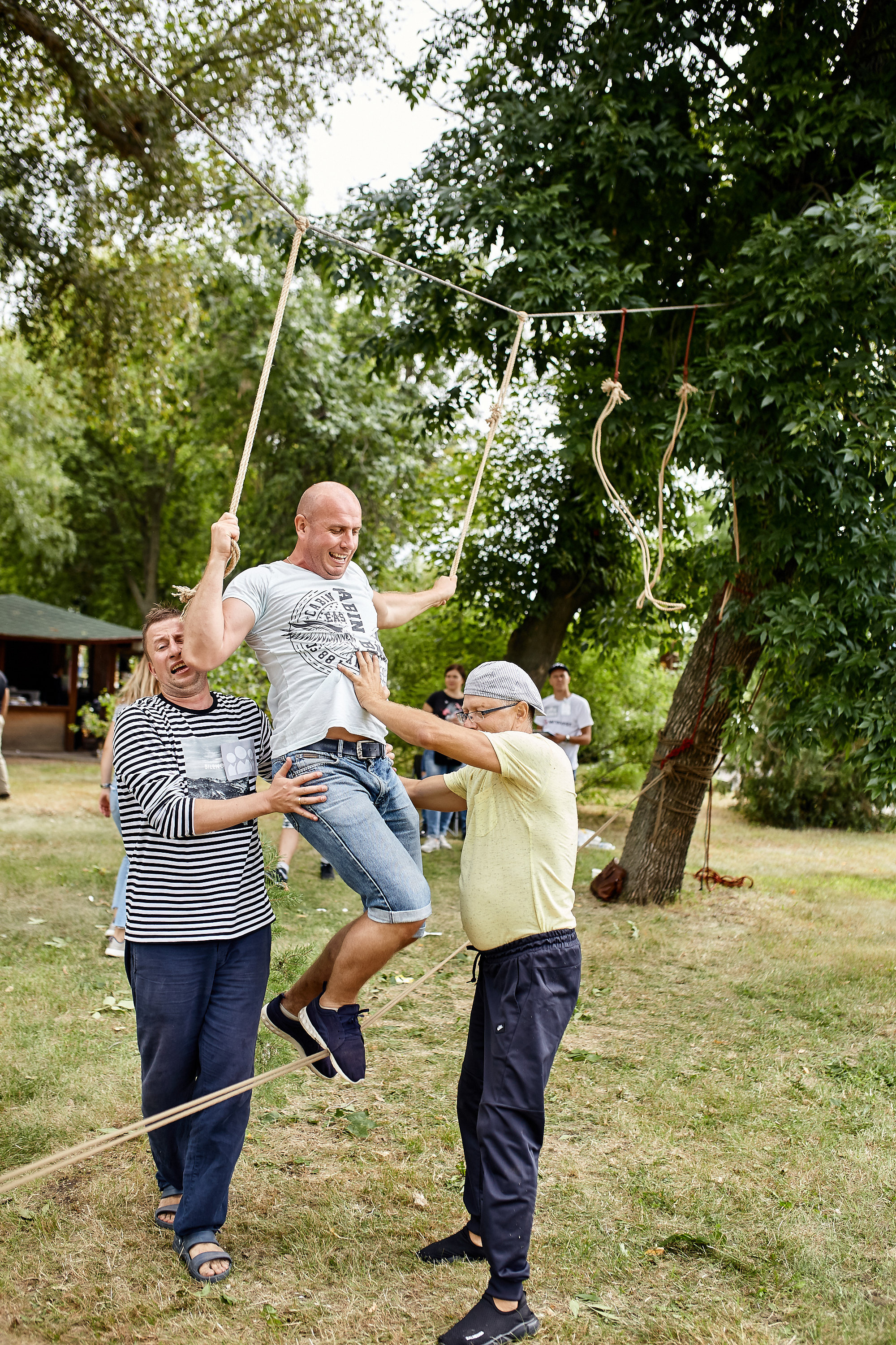 Репортажна фотосессія тимбілдингу для компанії Метінвест Інжинірінг