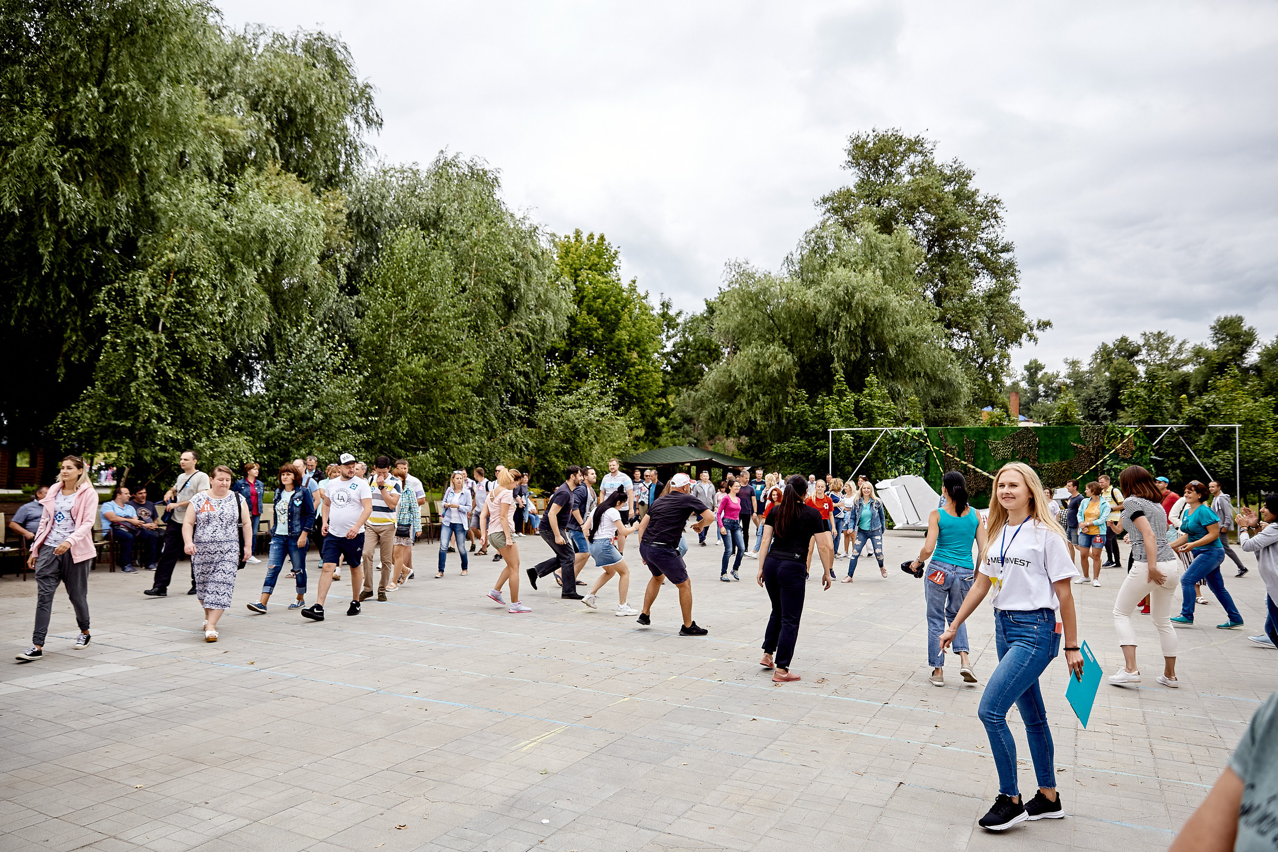 Репортажна фотосессія тимбілдингу для компанії Метінвест Інжинірінг
