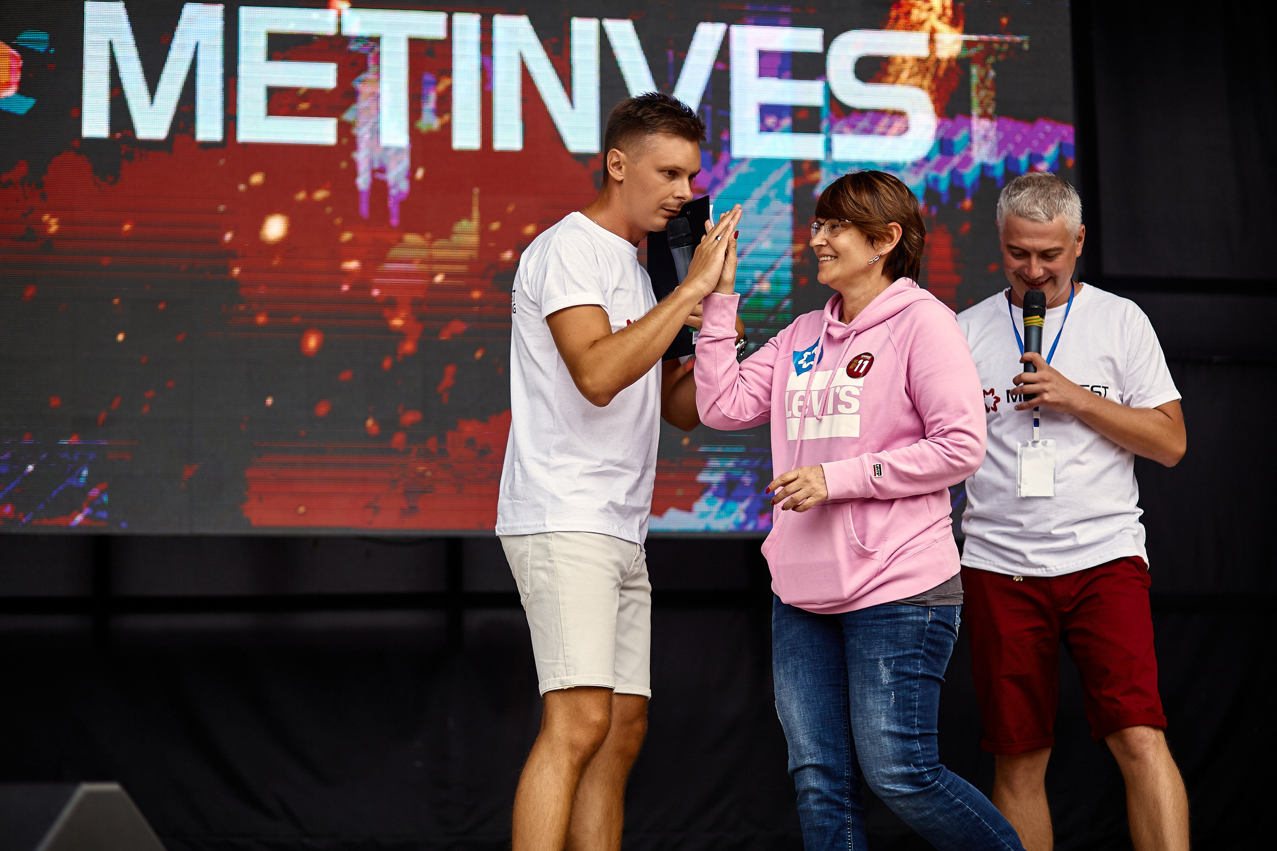 Репортажна фотосессія тимбілдингу для компанії Метінвест Інжинірінг