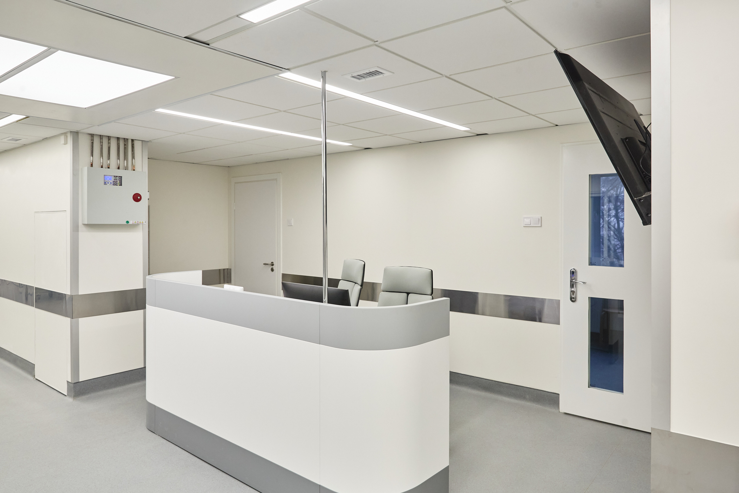 Интерьерное фото отделения интенсивной терапии, больницы г. Днепр