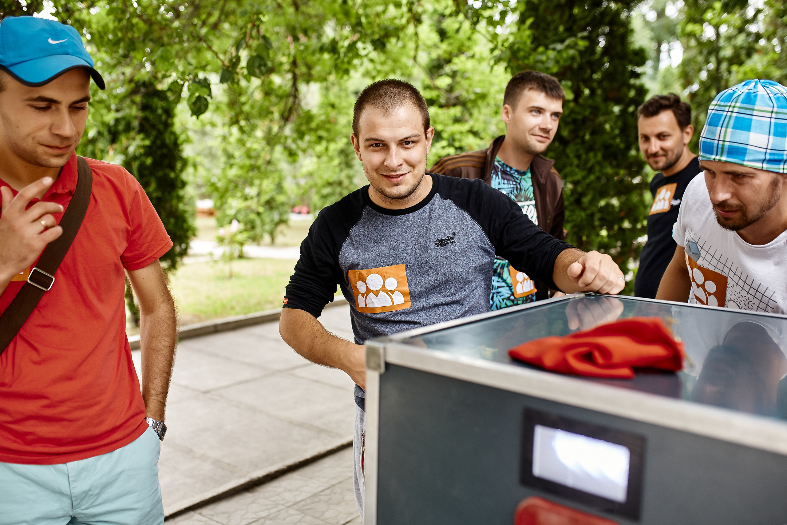 Репортажна фотосессія тимбілдингу для компанії Метінвест Інжинірінг