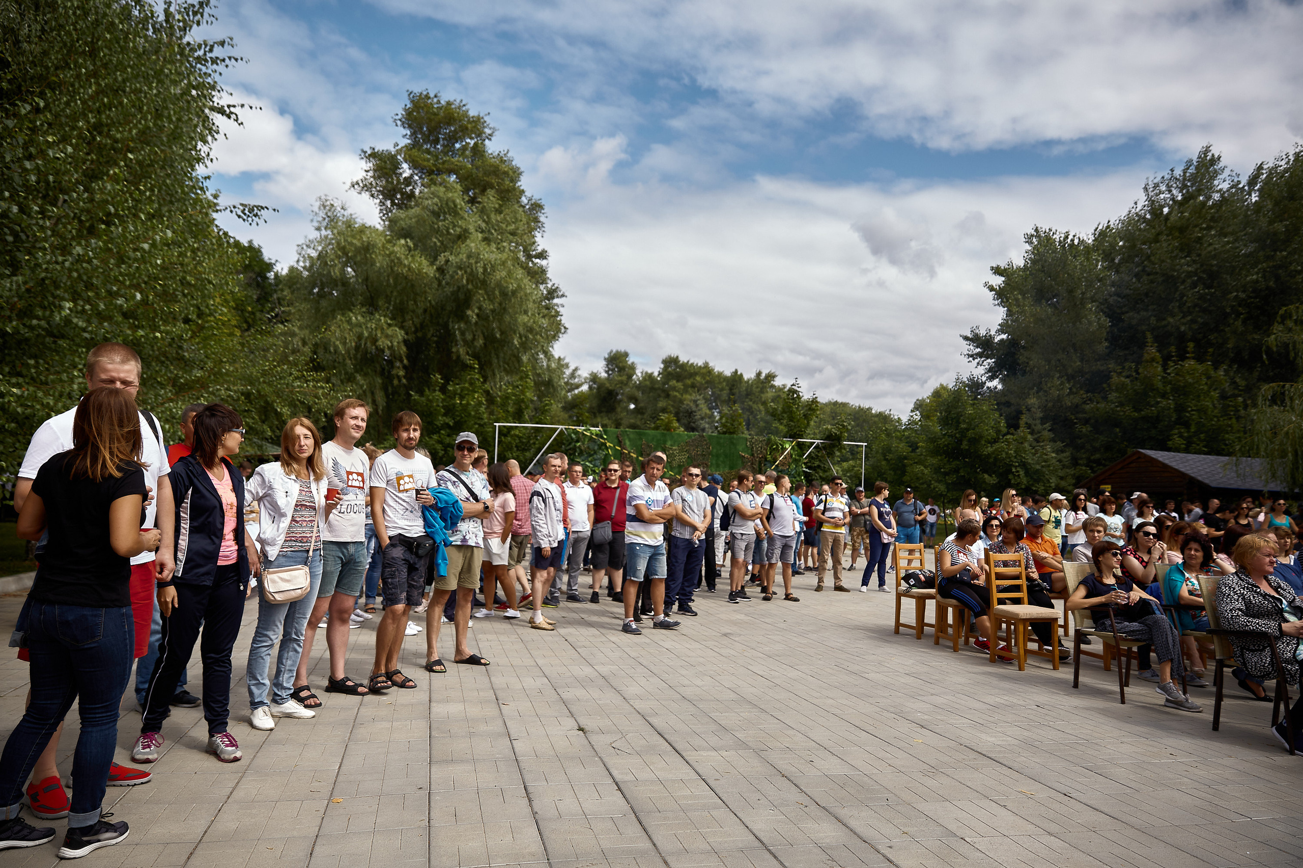 Репортажна фотосессія тимбілдингу для компанії Метінвест Інжинірінг