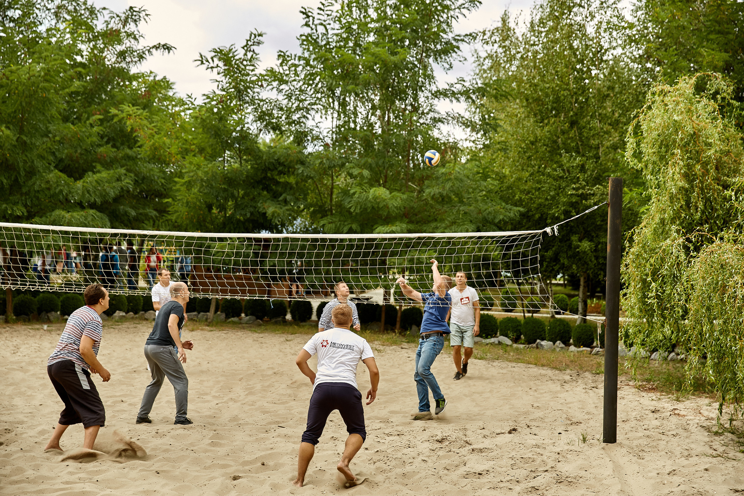 Репортажна фотосессія тимбілдингу для компанії Метінвест Інжинірінг