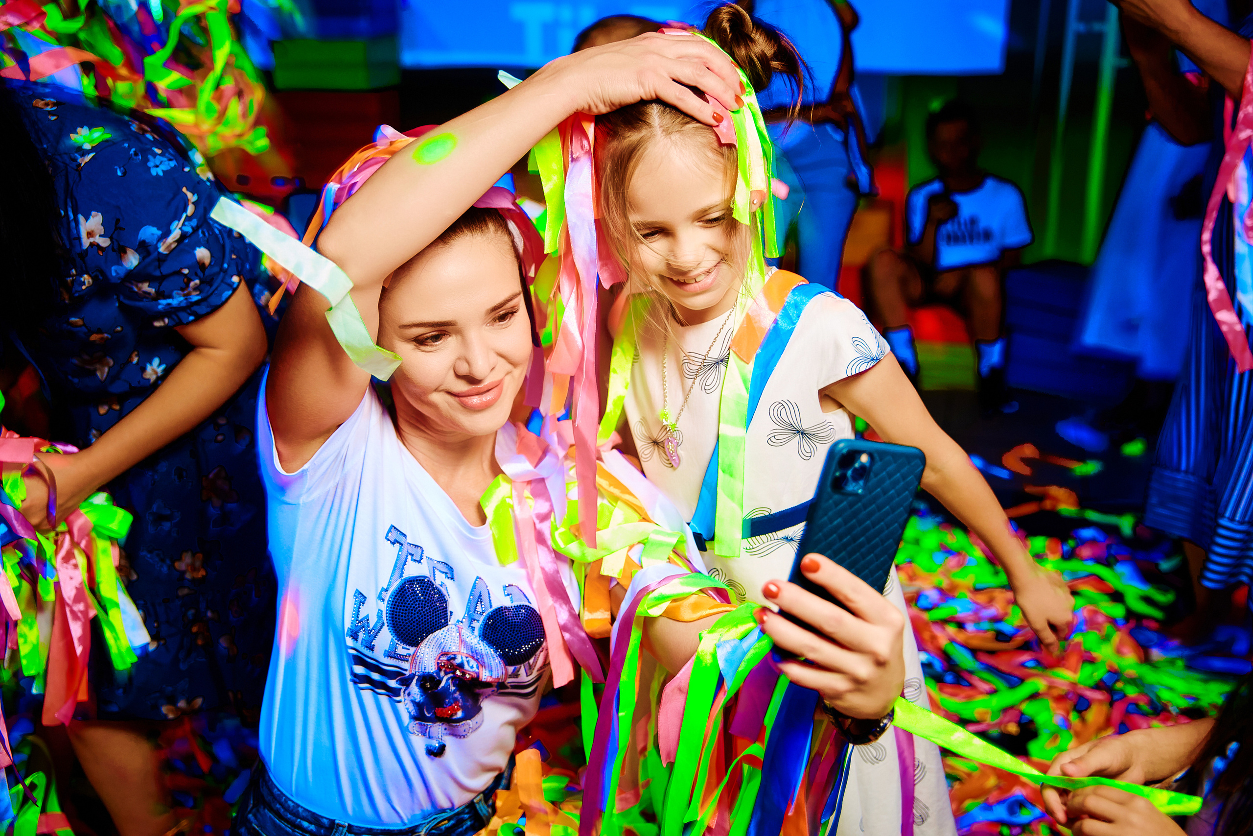 Фотограф на дитячий день народження у Дніпрі - неоновий клуб City Golf