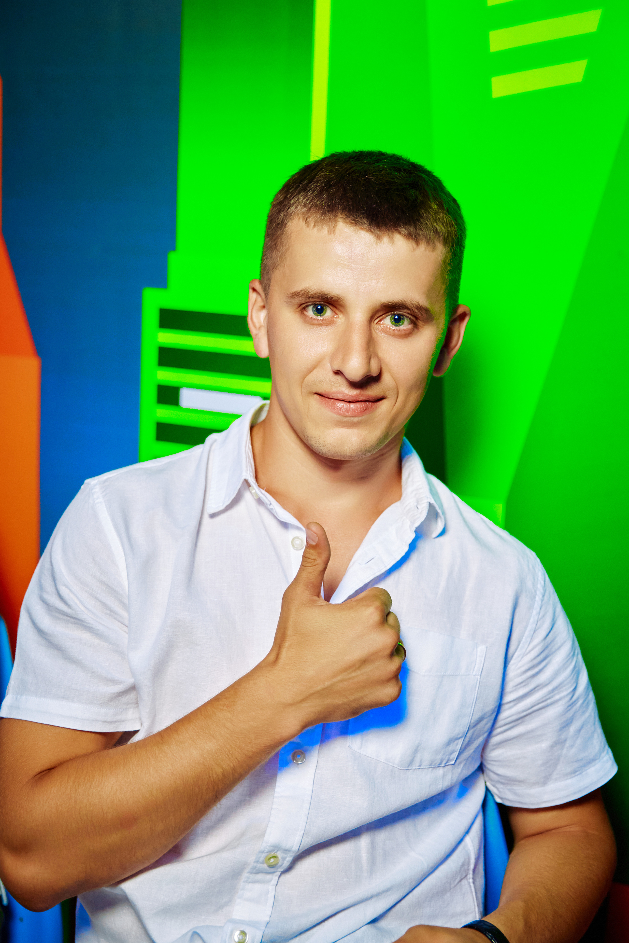 Фотограф на дитячий день народження у Дніпрі - неоновий клуб City Golf