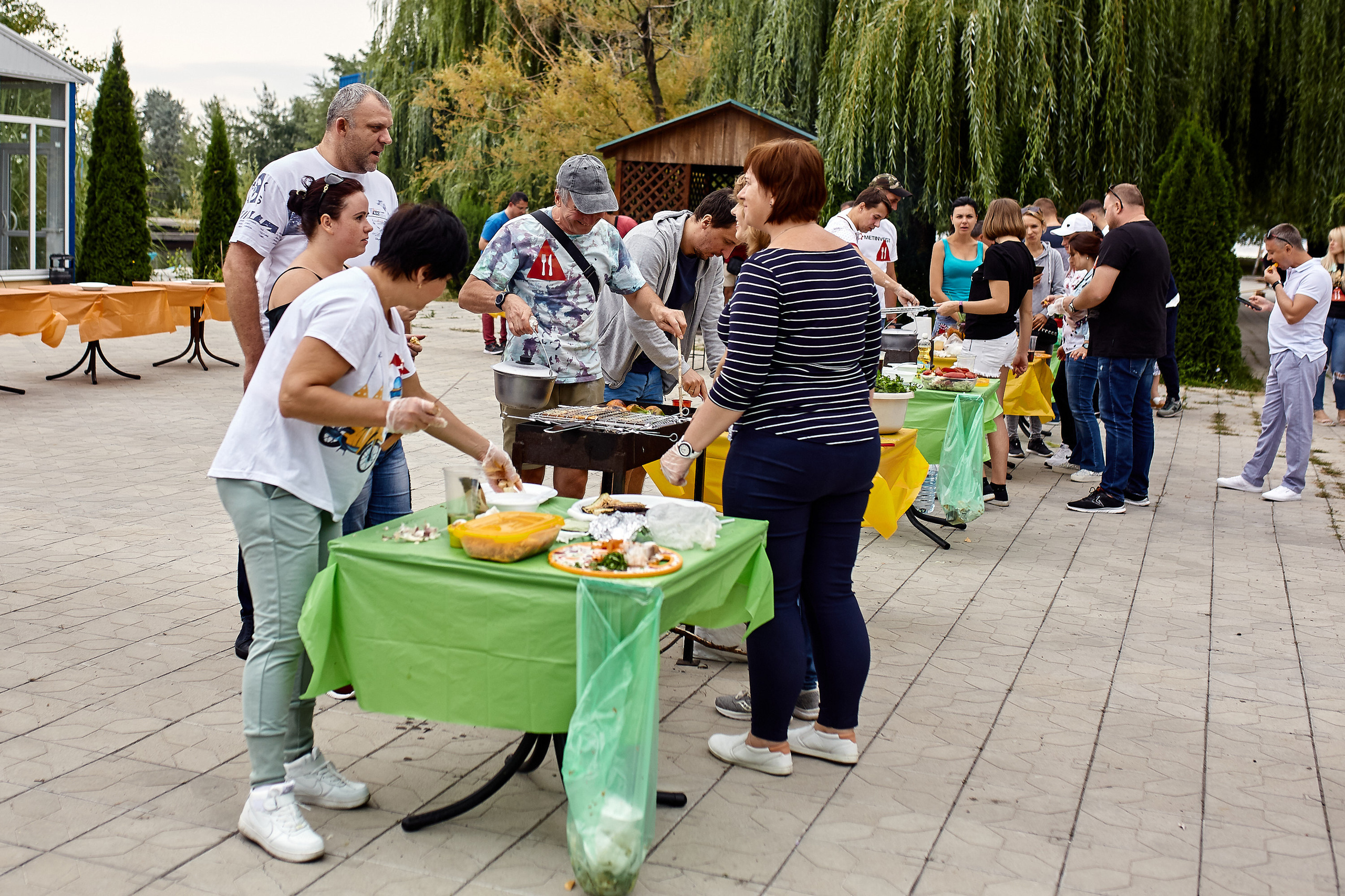 Репортажна фотосессія тимбілдингу для компанії Метінвест Інжинірінг