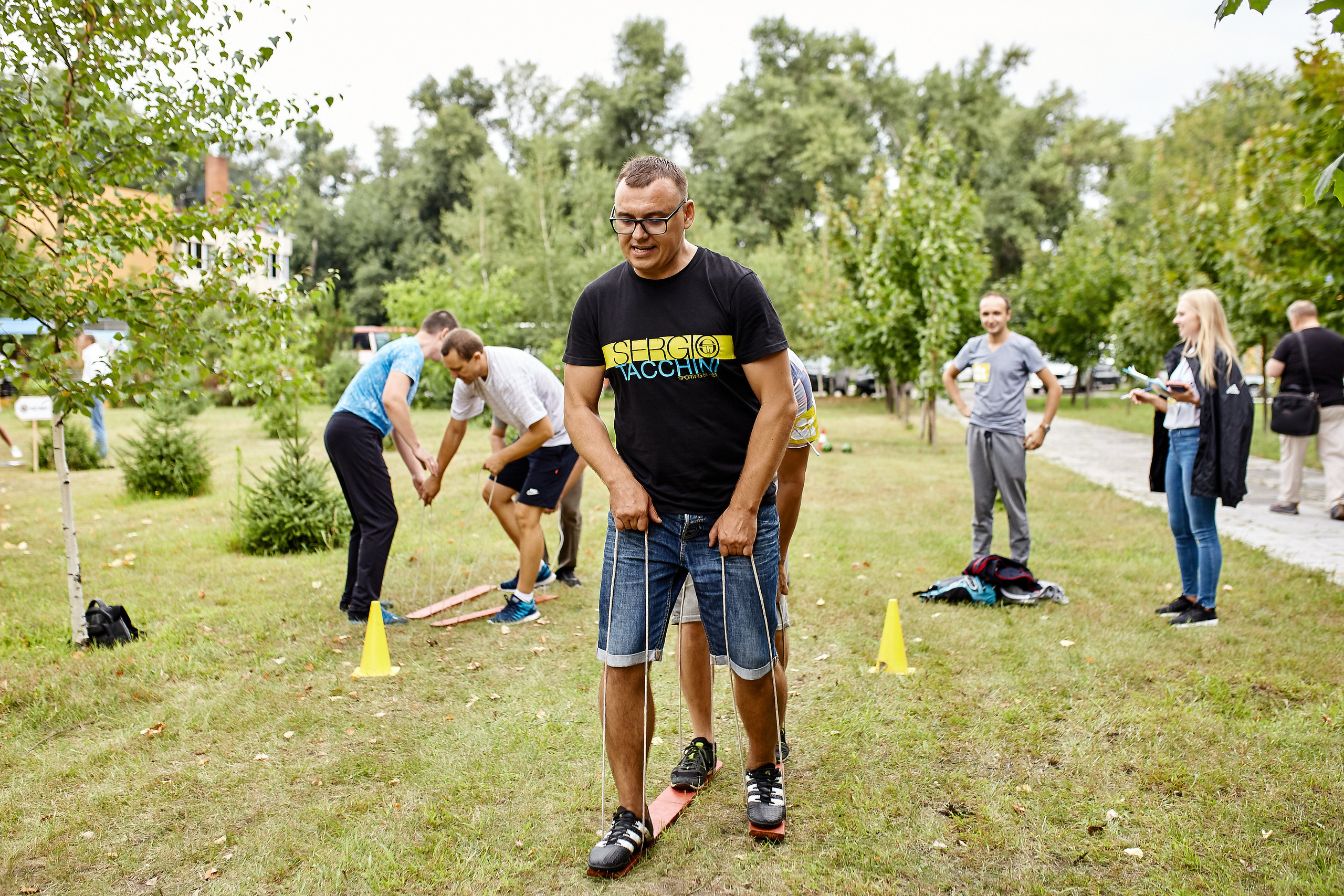 Репортажна фотосессія тимбілдингу для компанії Метінвест Інжинірінг