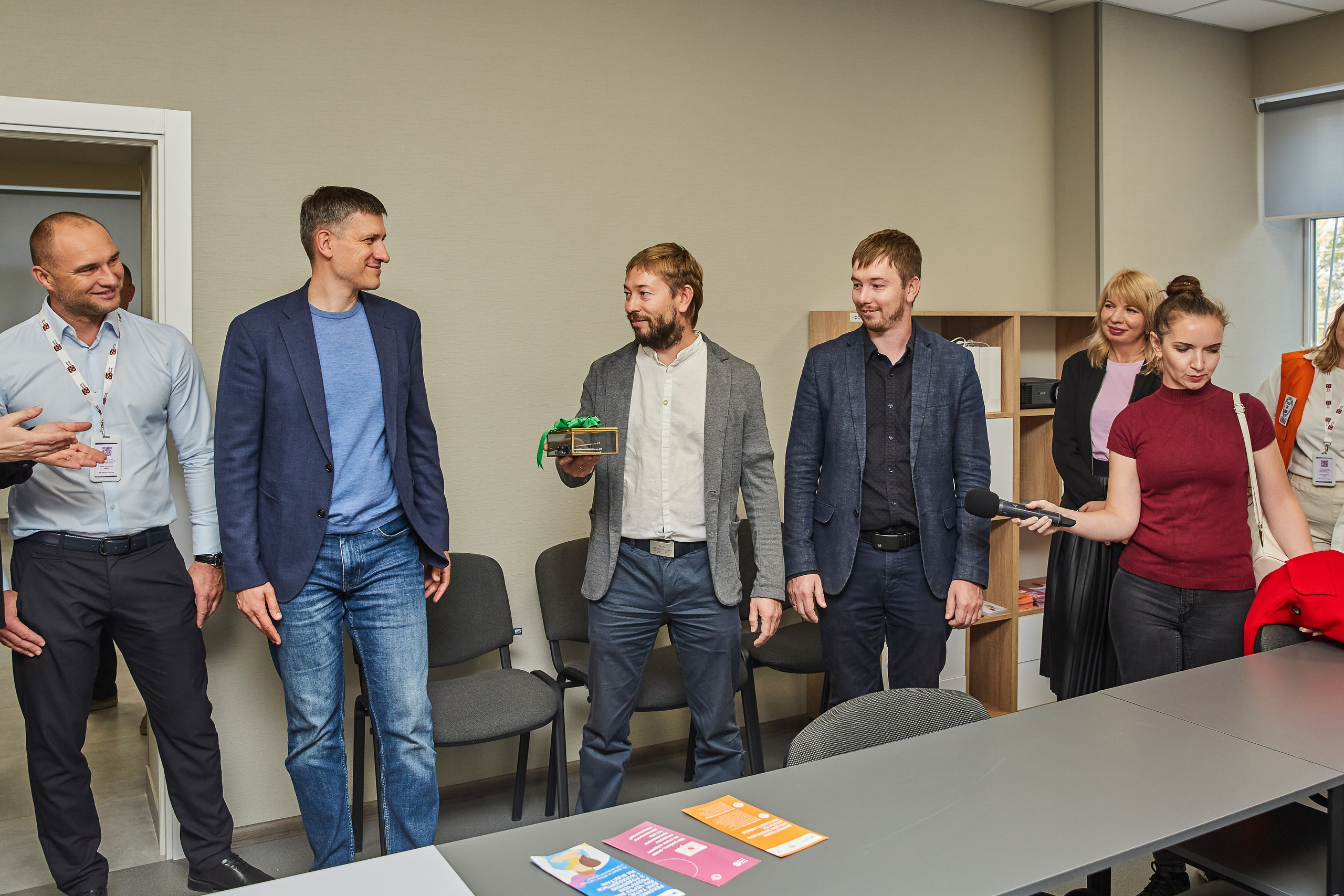 Репортажний фотограф Дніпро. Відкритя кризового центру у Павлограді