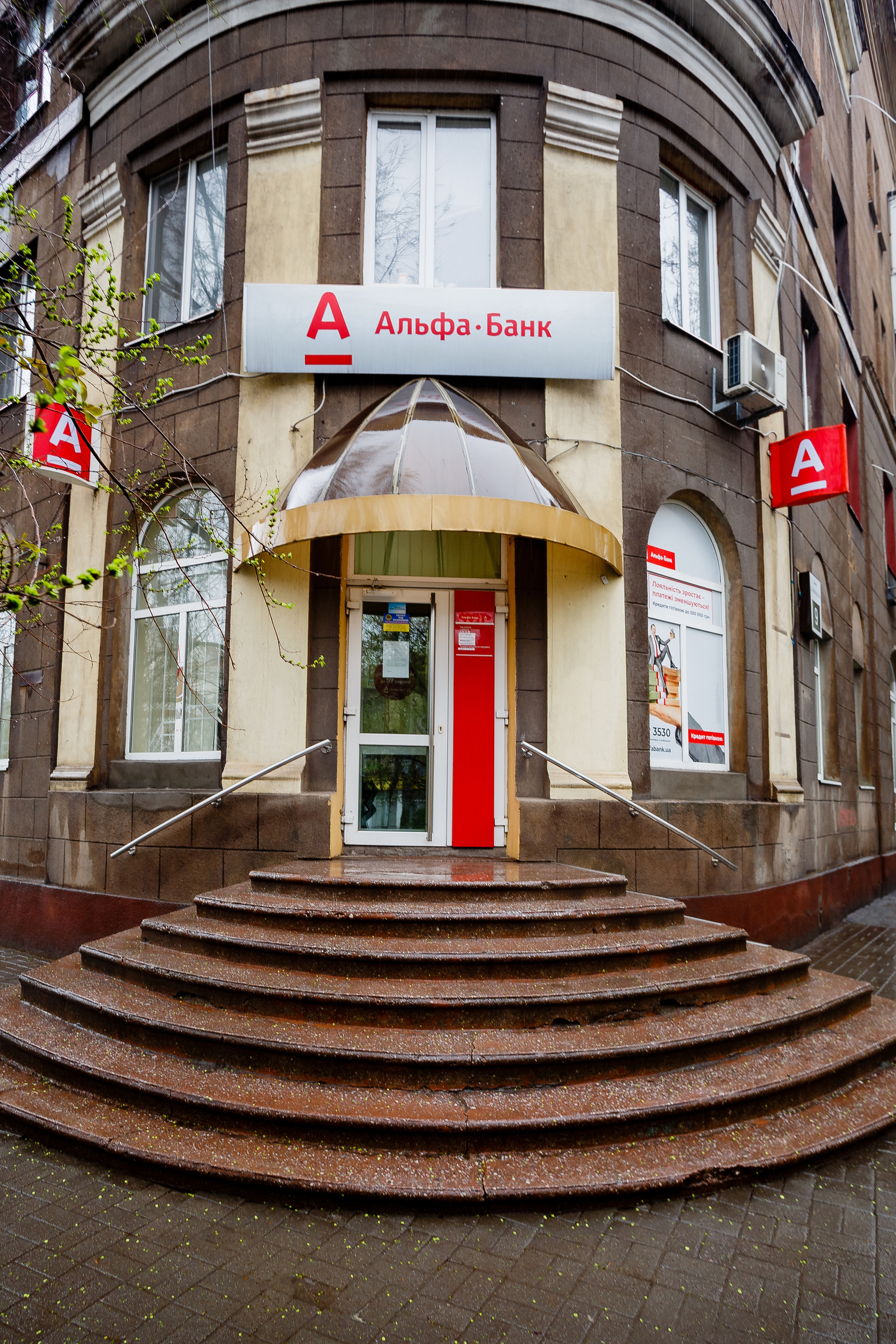 Фото приміщень для рекламних буклетів. Зйомка фасадів та інтер’єрів