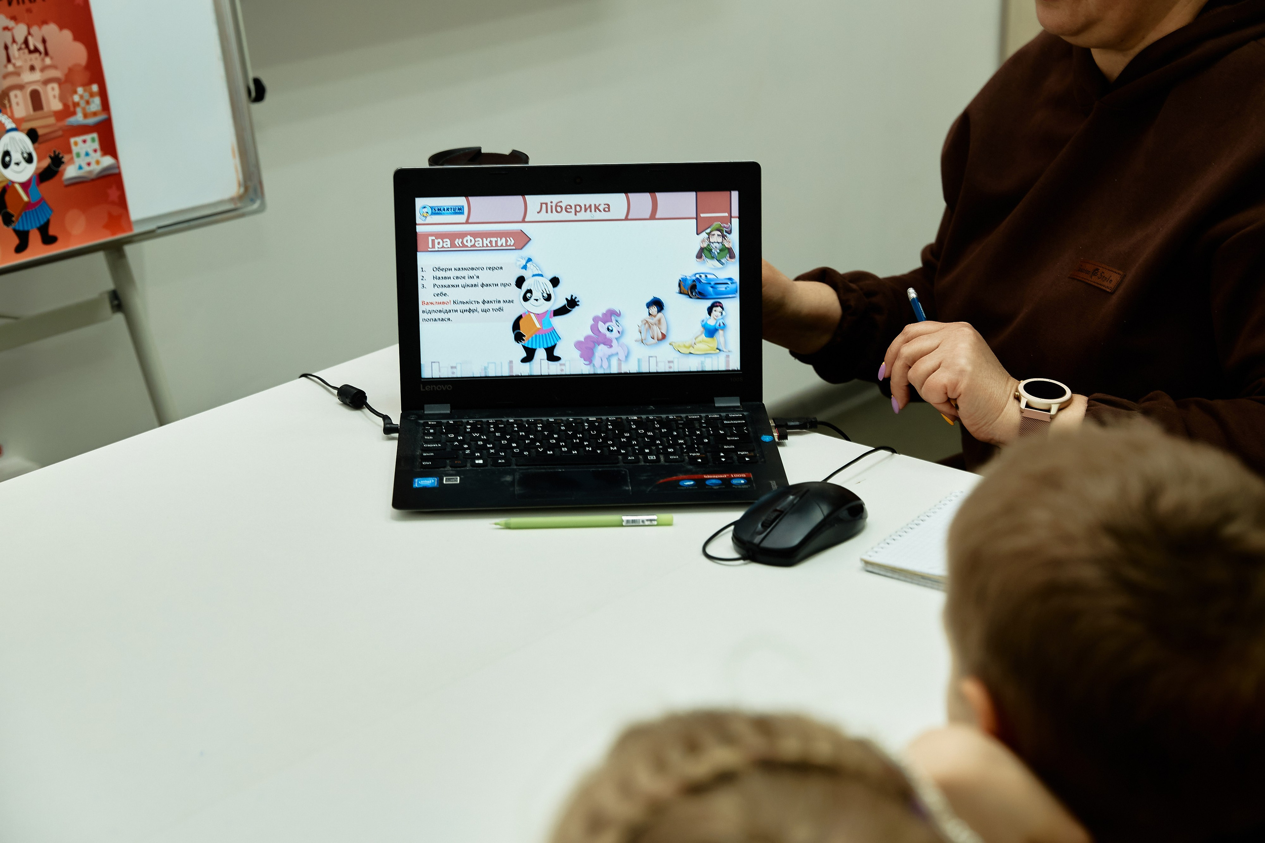 Інтер'єрна фотосесія Дніпро. Фото дитячого центру. Інтер'єрний фотограф у Дніпрі