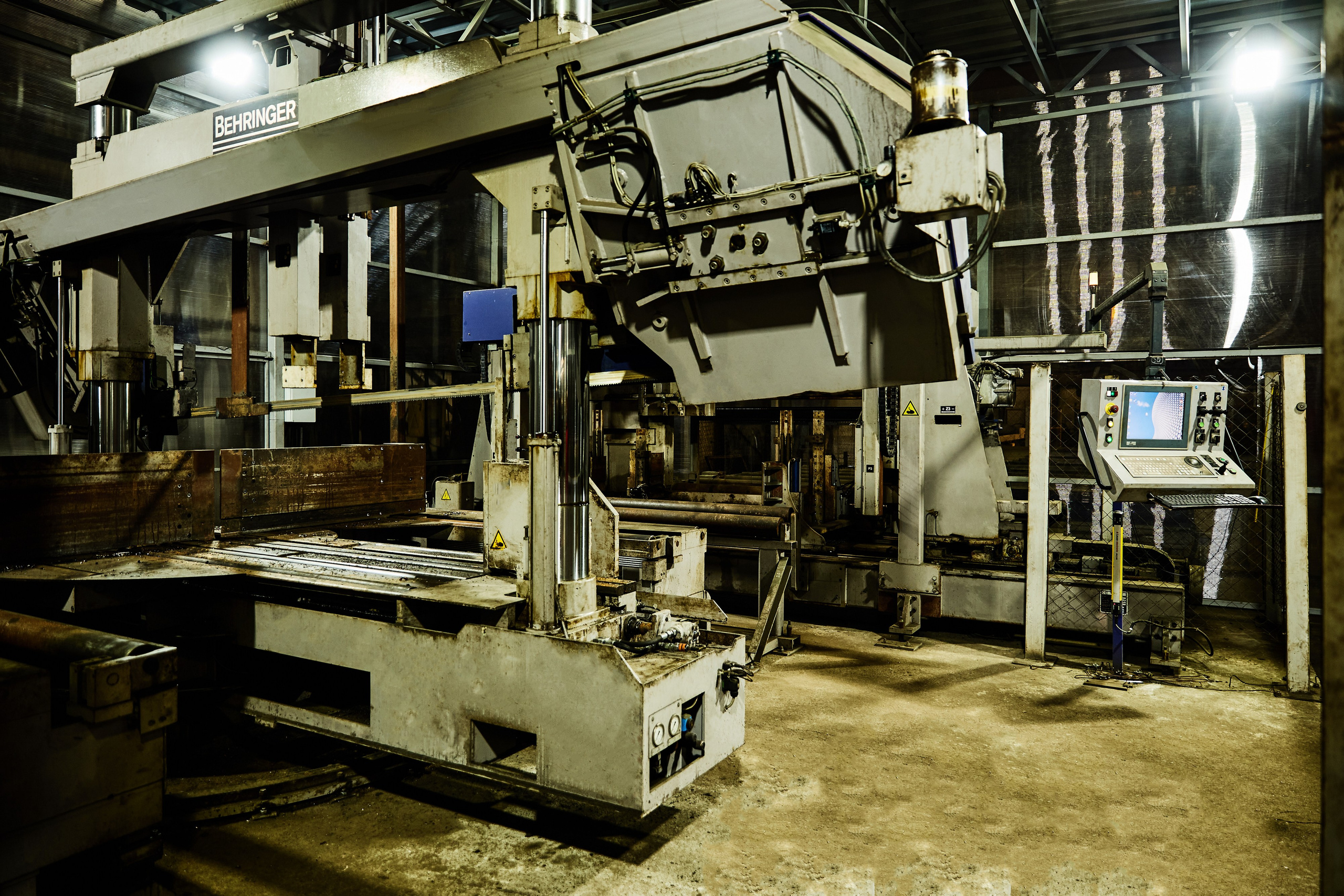 Фото для компаний в Днепре. Промышленная фотосессия заводов и произведственных мощьностей