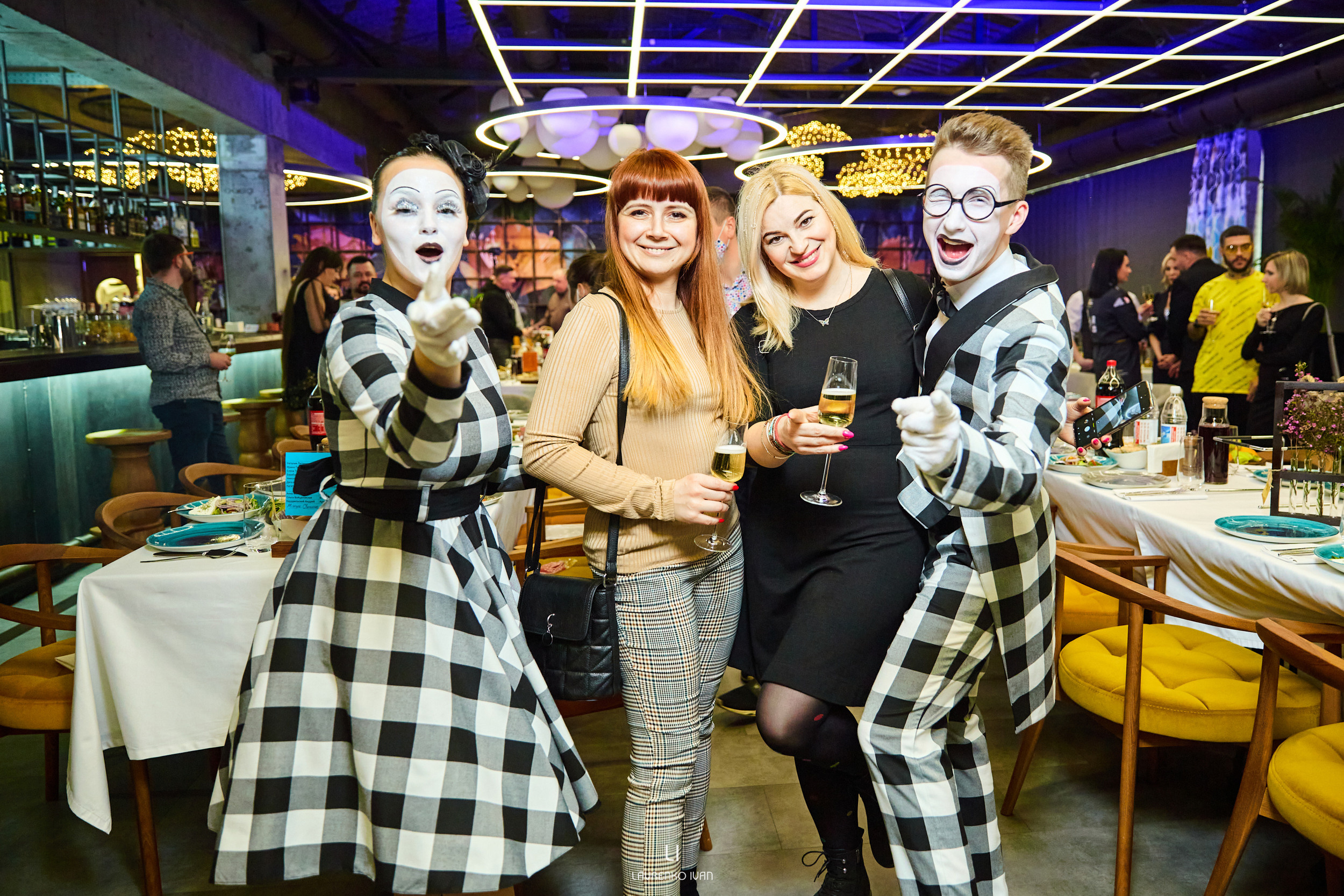 Репортажна зйомка(Дніпро) Вечірки ведучих