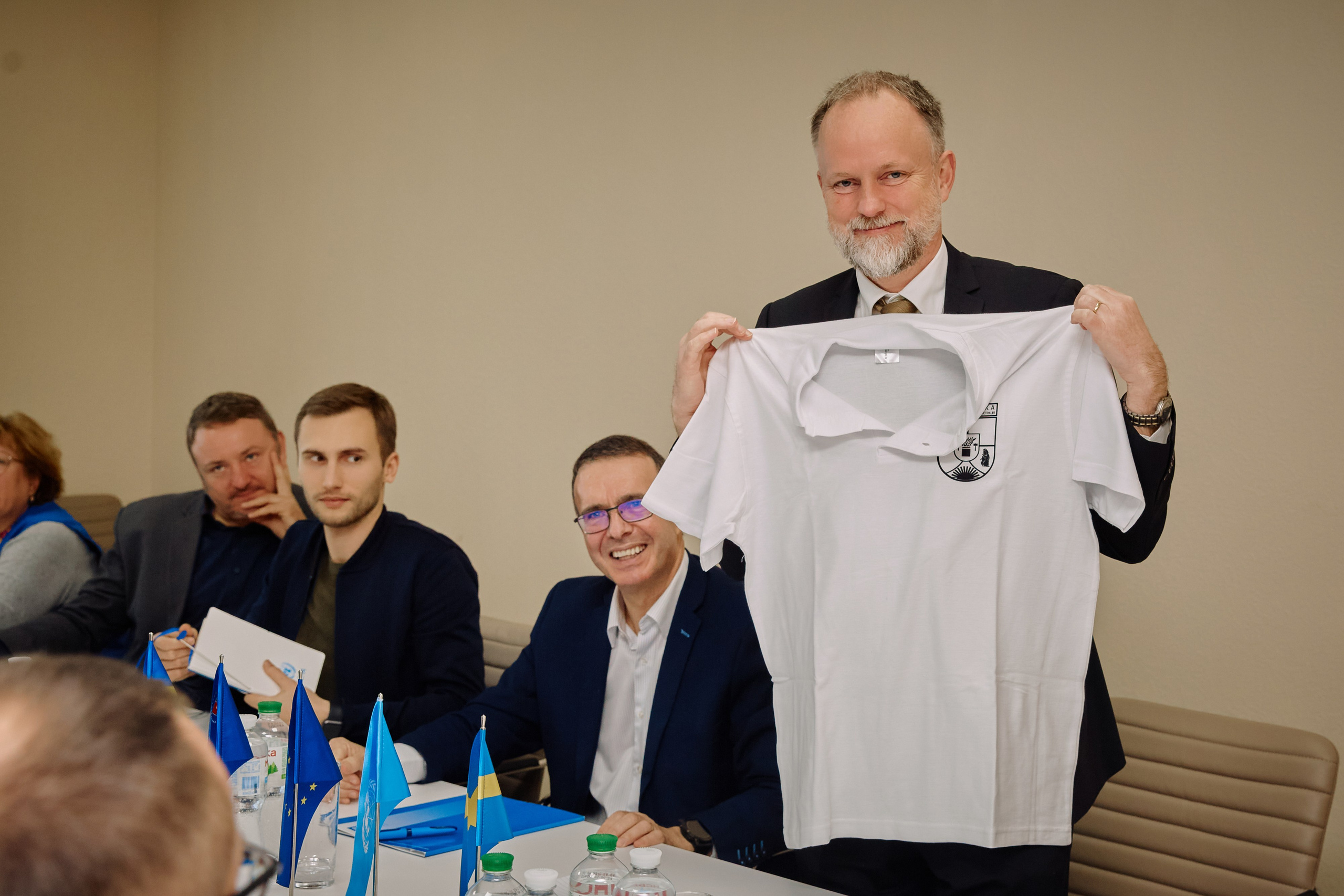 Фото зустрічі посла Австрії, з головами Дніпропетровської, Донецької, Луганської Військової ОДА